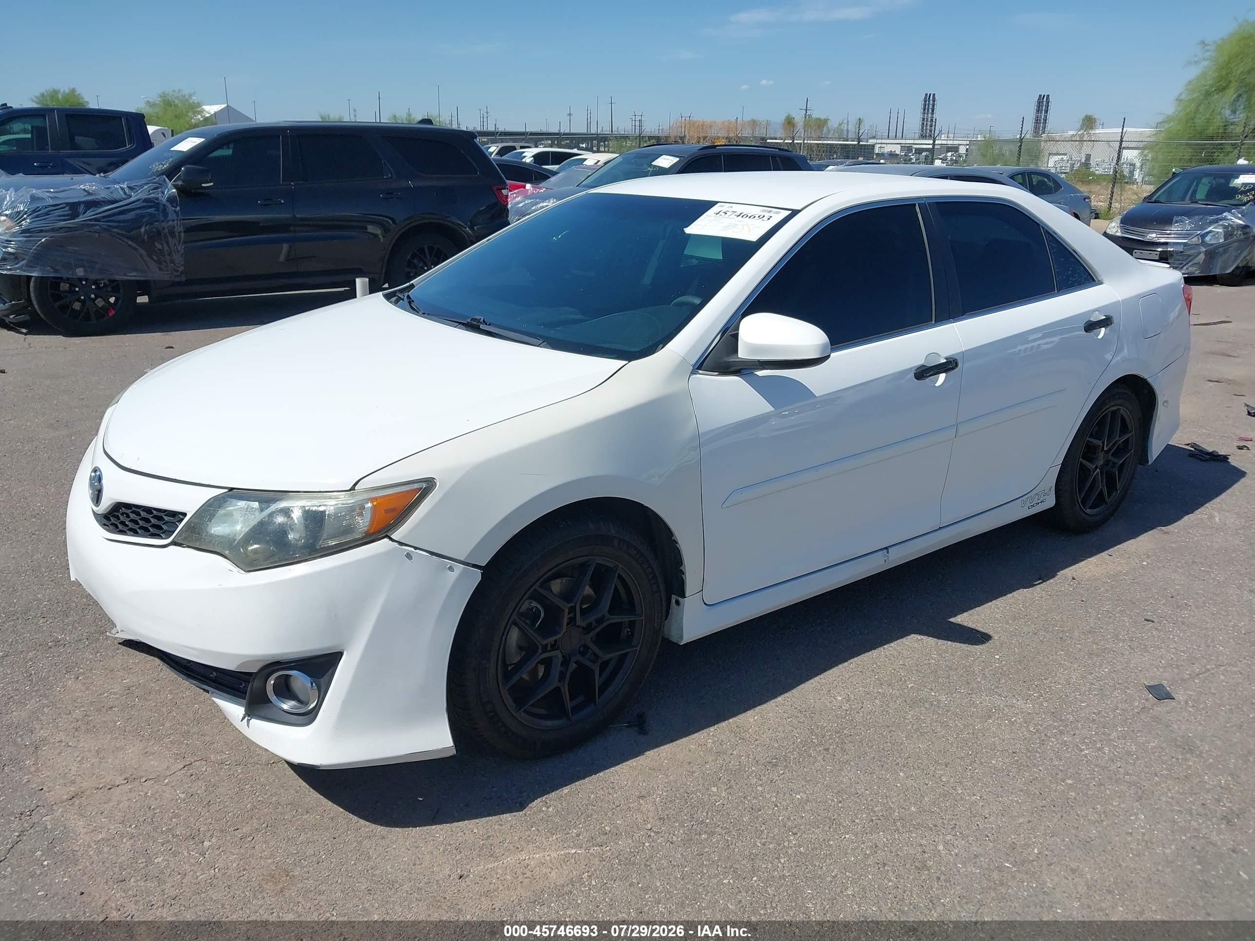 2013 Toyota Camry Se White vin: 4T1BF1FK5DU243108