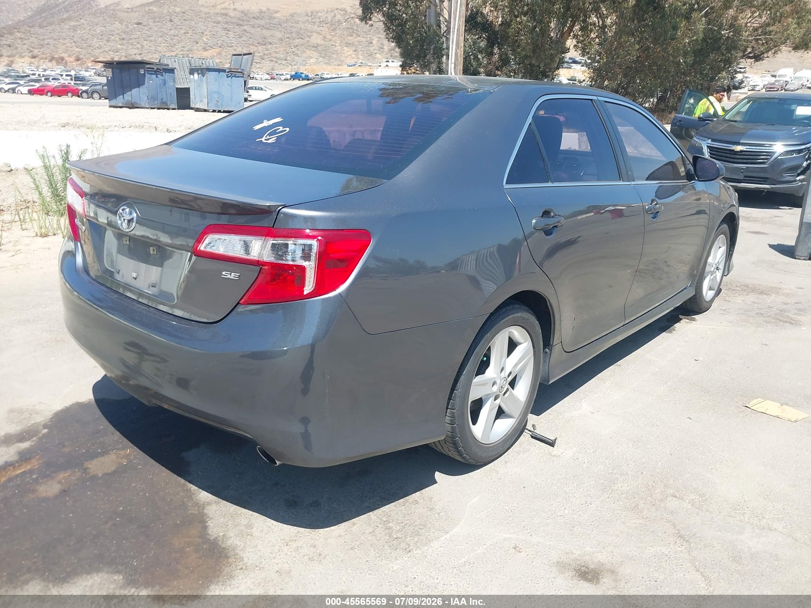 2013 Toyota Camry Se Серый vin: 4T1BF1FK5DU266453