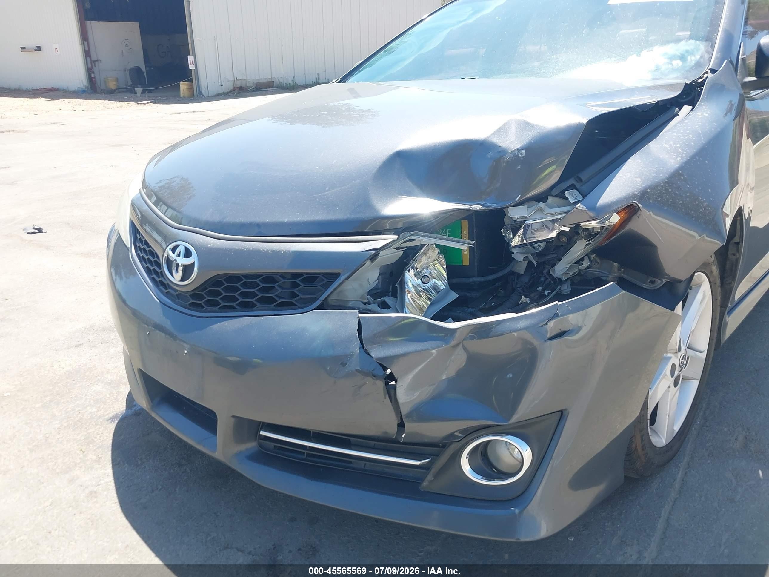 2013 Toyota Camry Se Серый vin: 4T1BF1FK5DU266453