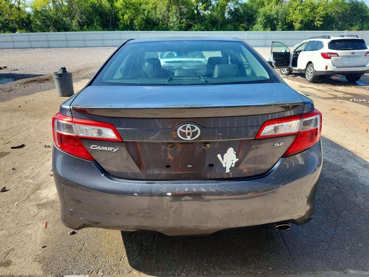 2013 Toyota Camry Se Charcoal vin: 4T1BF1FK5DU269630