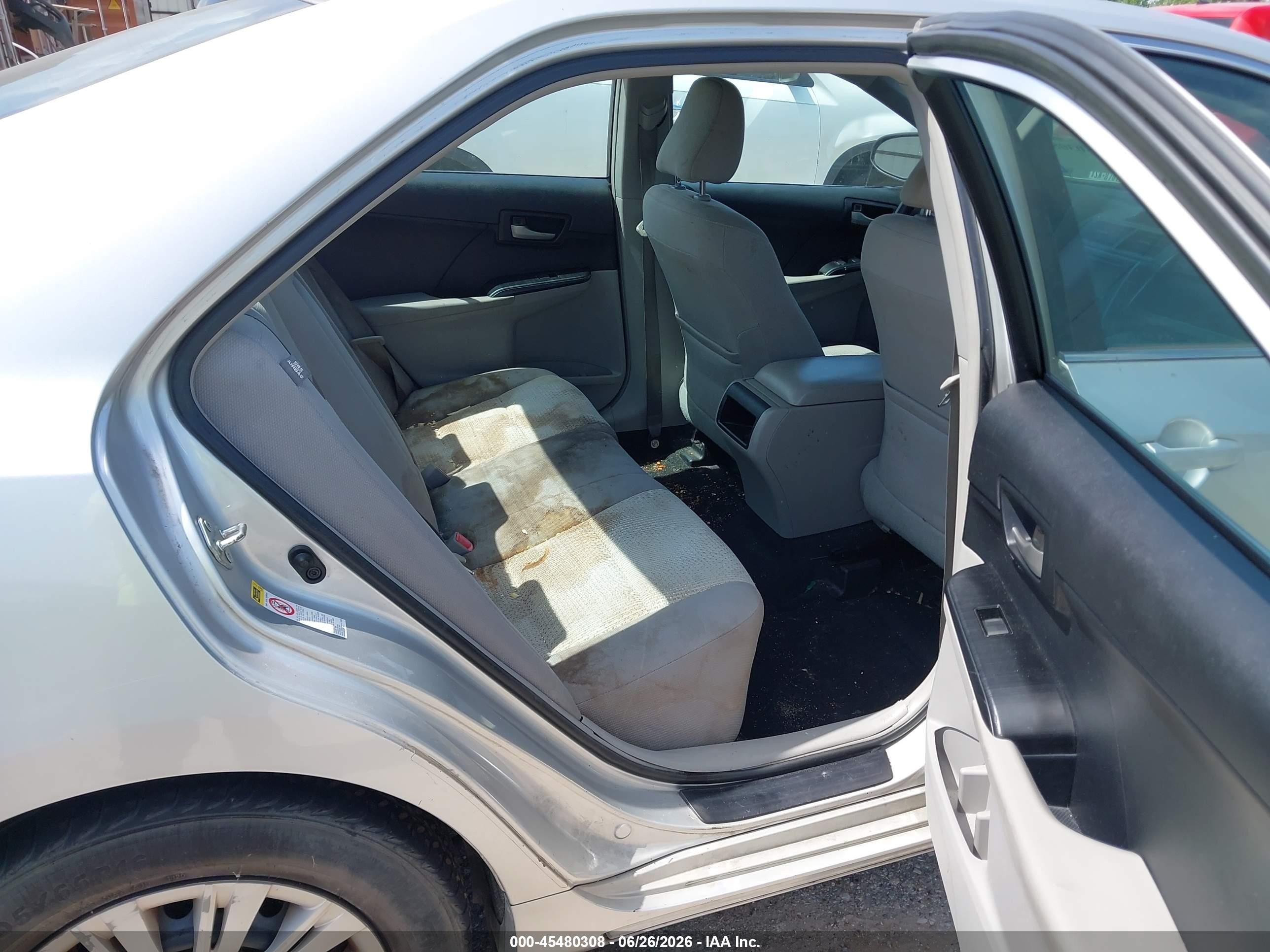 2013 Toyota Camry Le Silver vin: 4T1BF1FK5DU281924