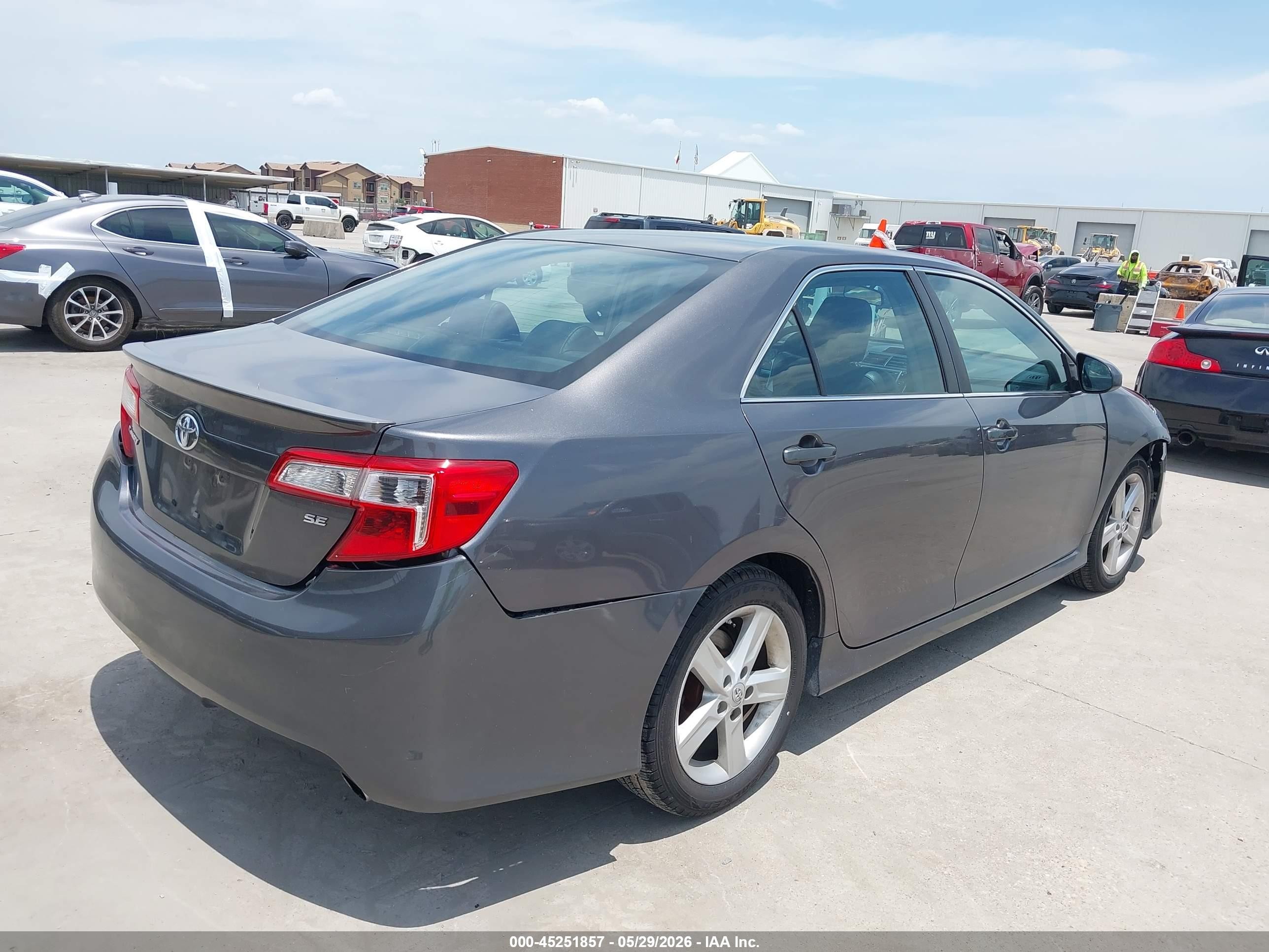 2013 Toyota Camry Se Gray vin: 4T1BF1FK5DU285178