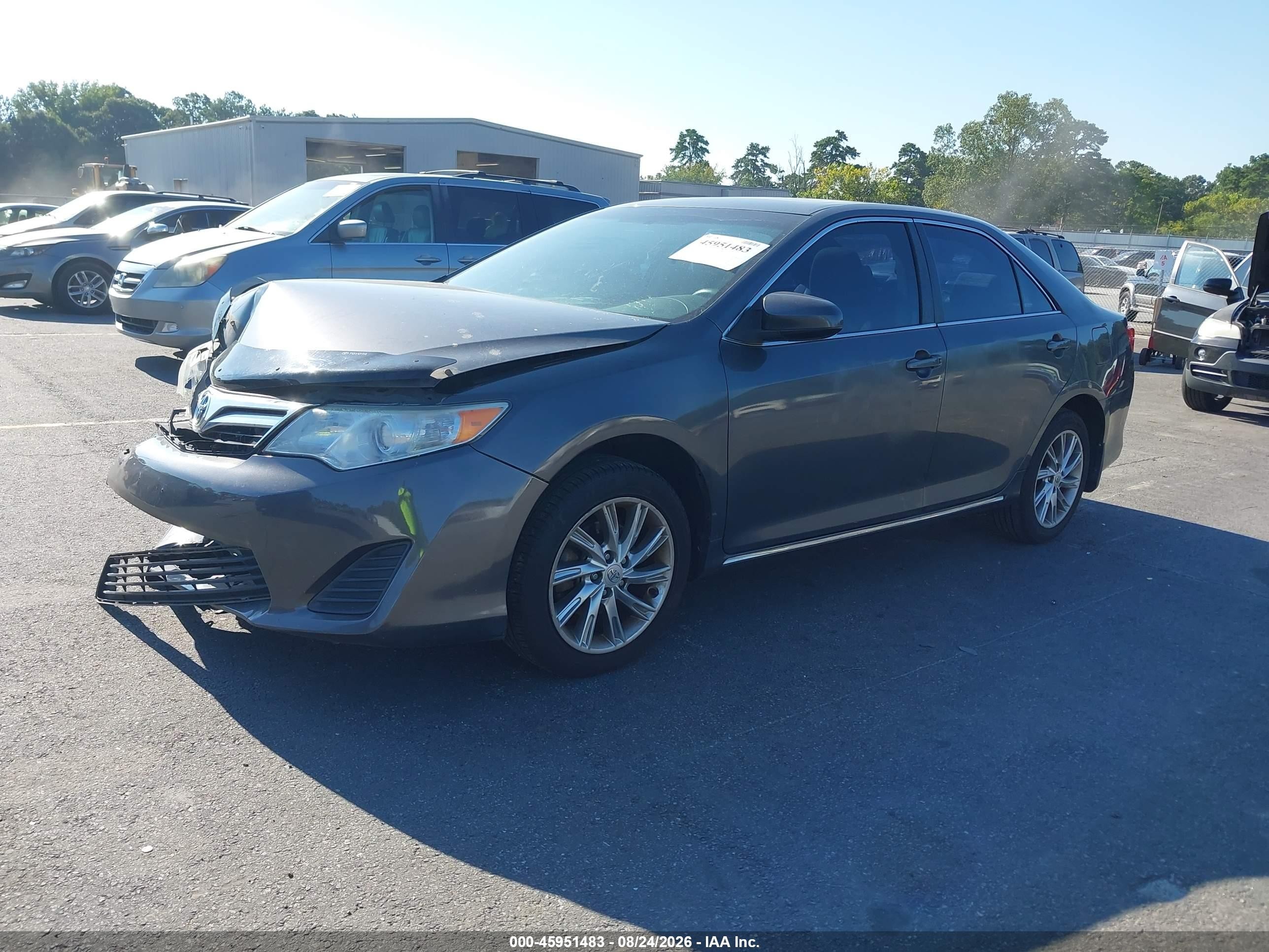 2013 Toyota Camry Le Gray vin: 4T1BF1FK5DU650264