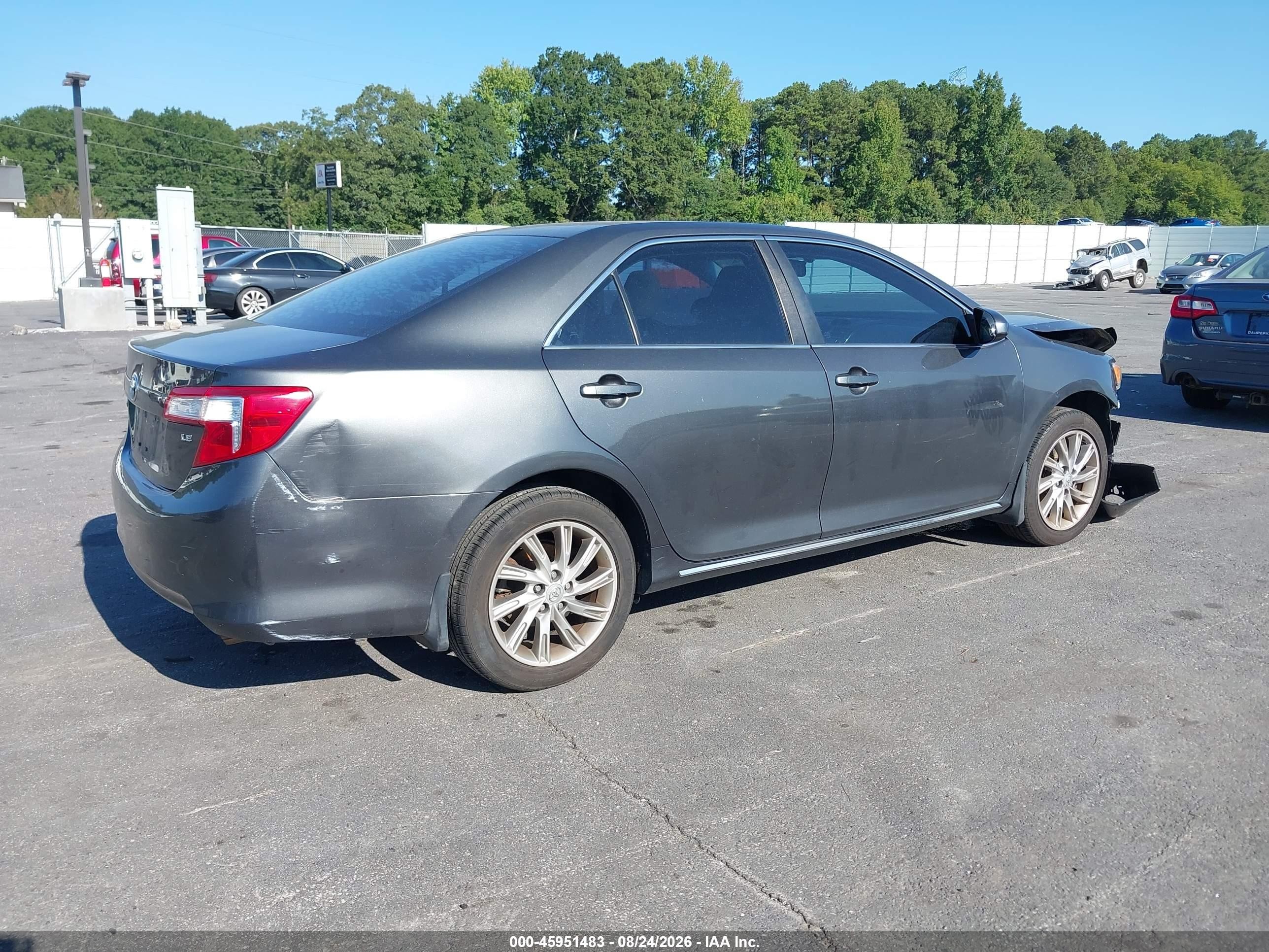 2013 Toyota Camry Le Gray vin: 4T1BF1FK5DU650264