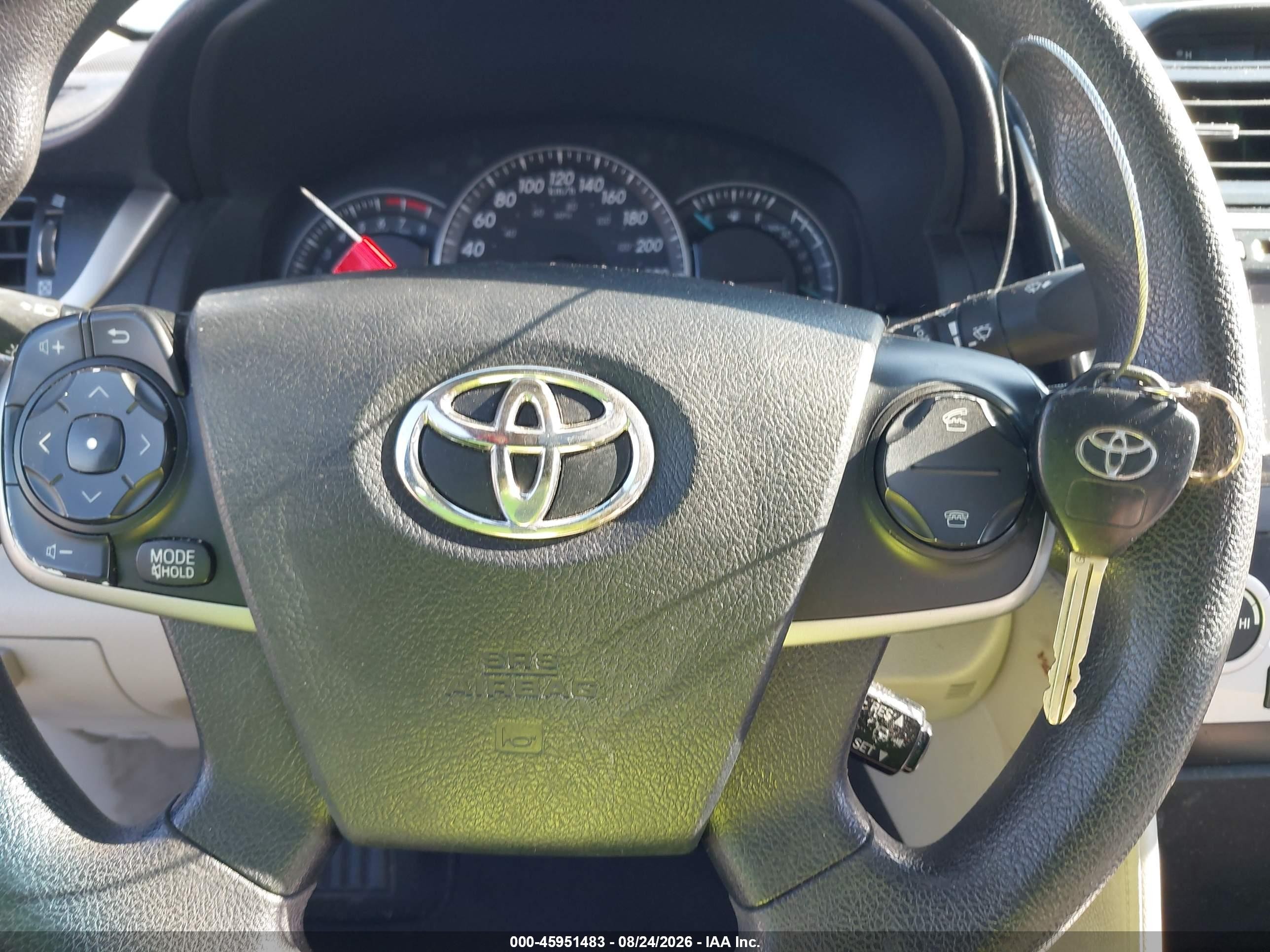 2013 Toyota Camry Le Gray vin: 4T1BF1FK5DU650264