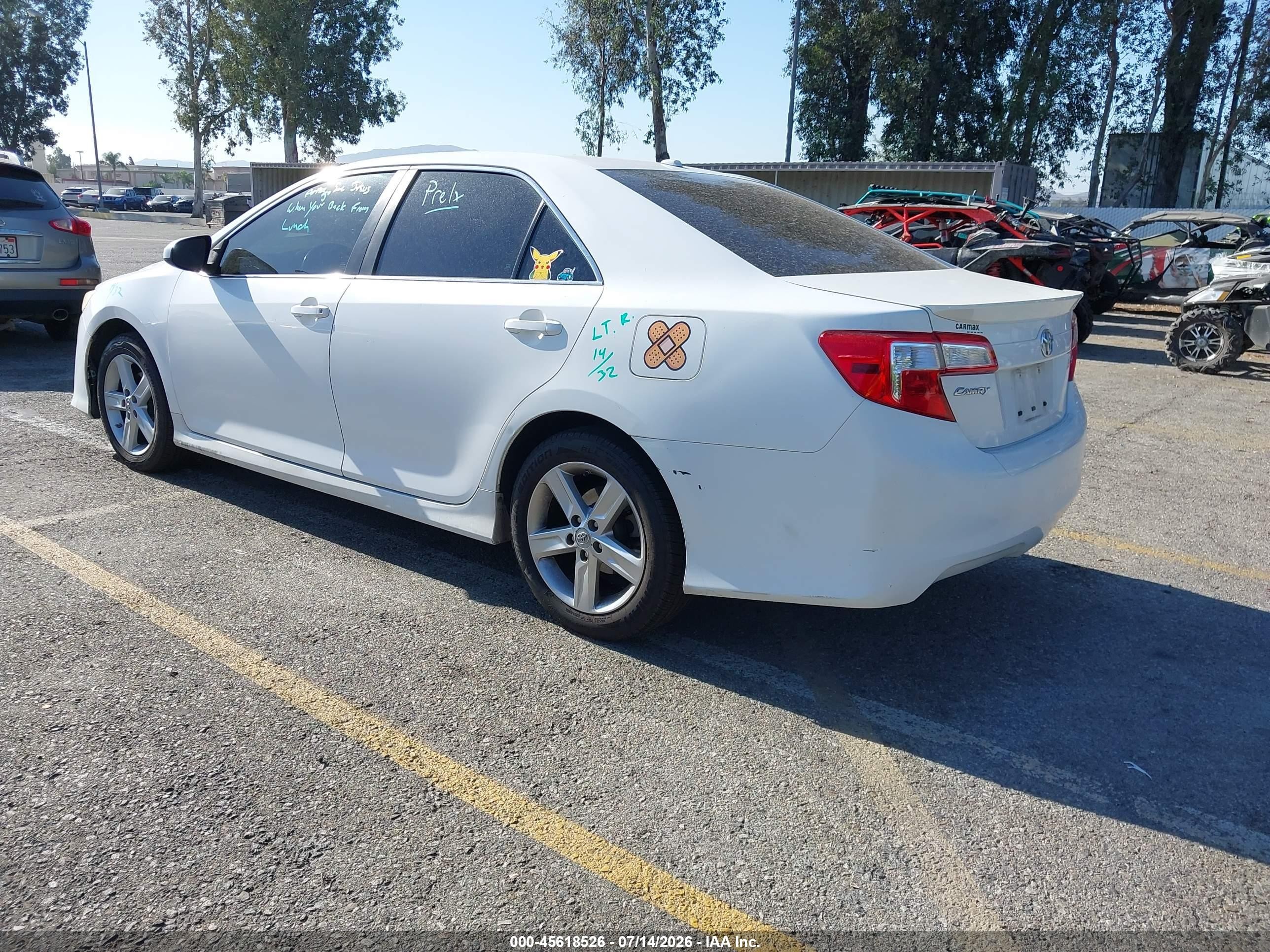 2013 Toyota Camry Se White vin: 4T1BF1FK5DU657229