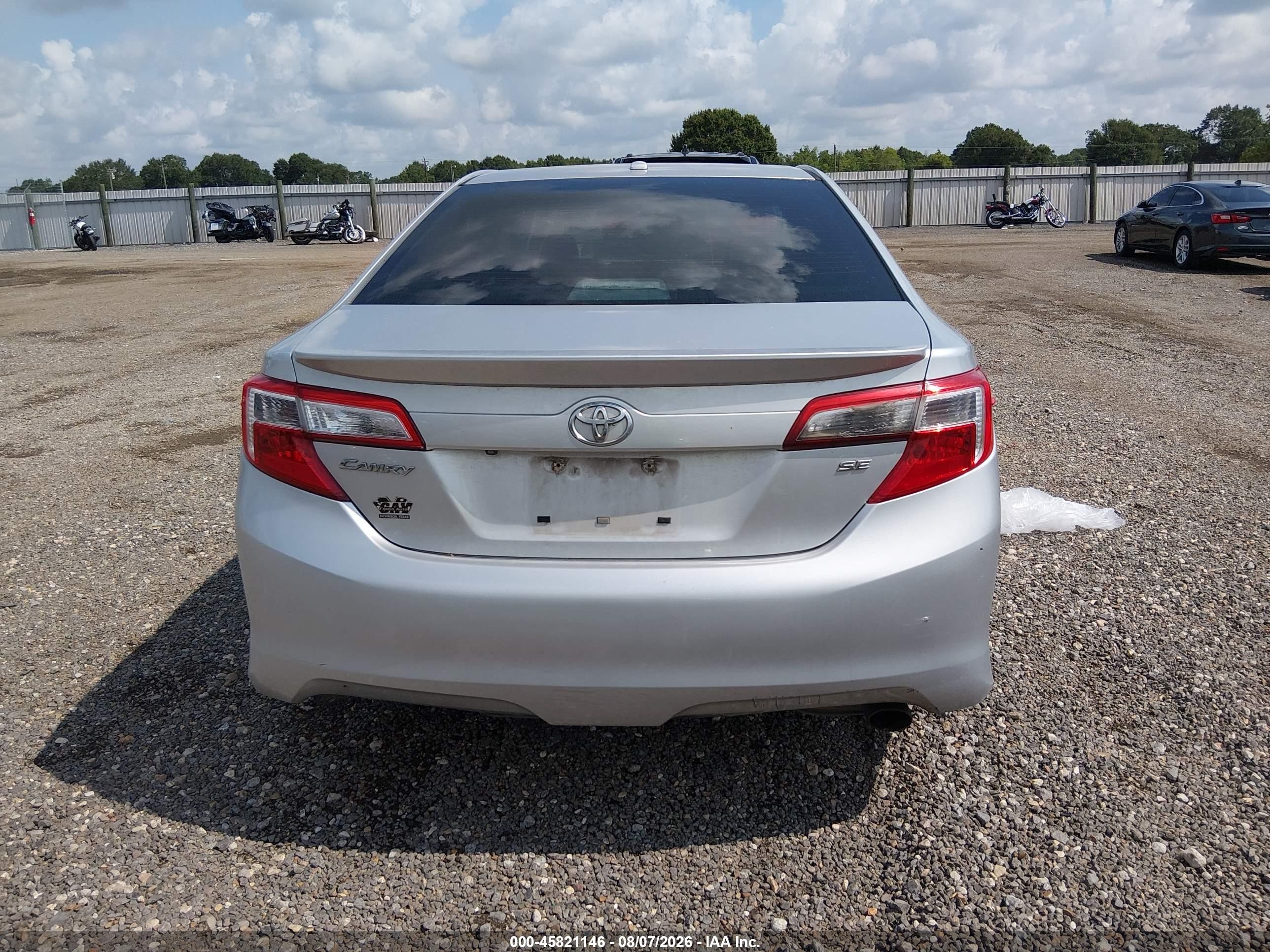 2013 Toyota Camry Se Silver vin: 4T1BF1FK5DU673785