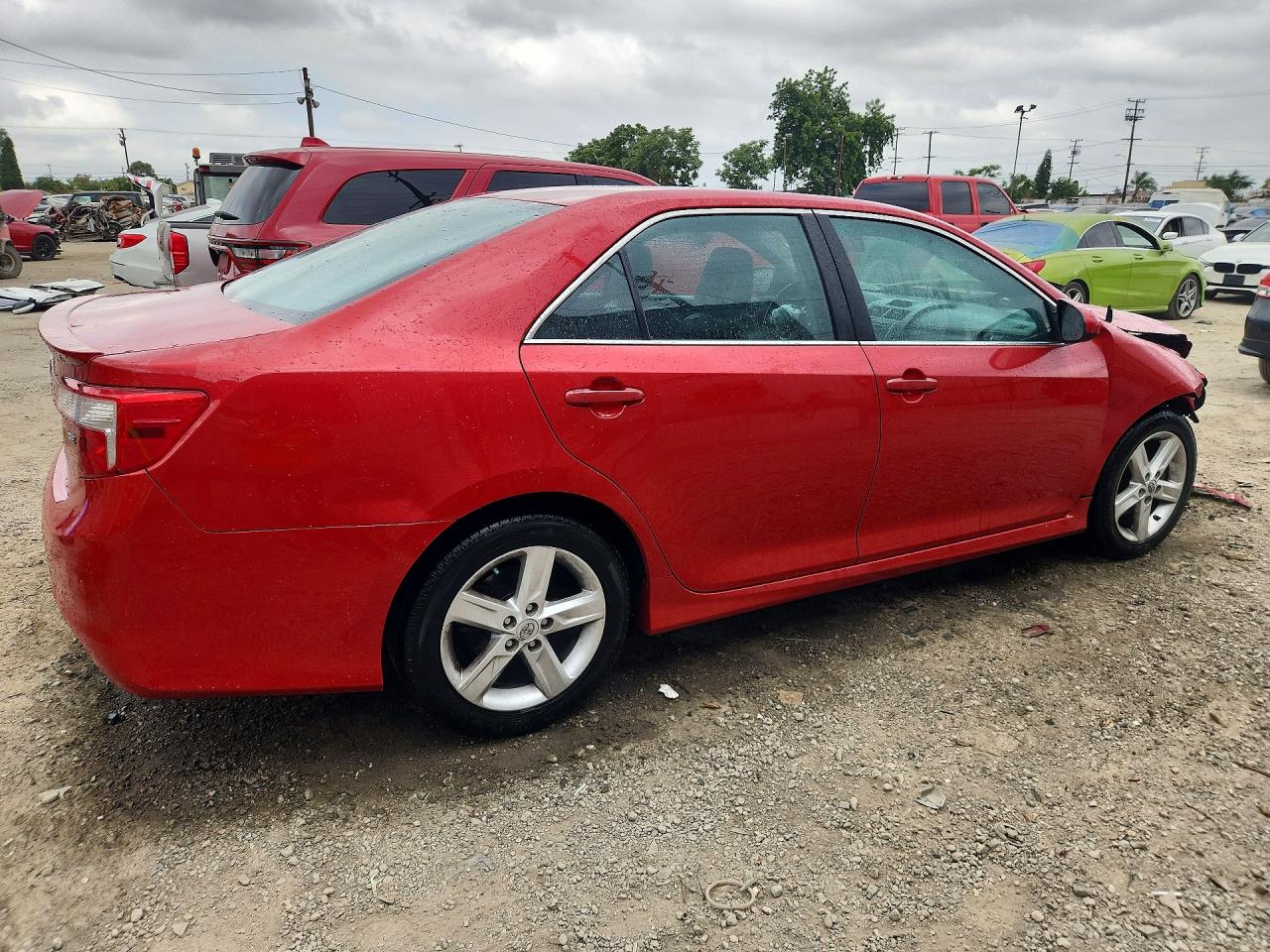 2013 Toyota Camry Se Red vin: 4T1BF1FK5DU676329
