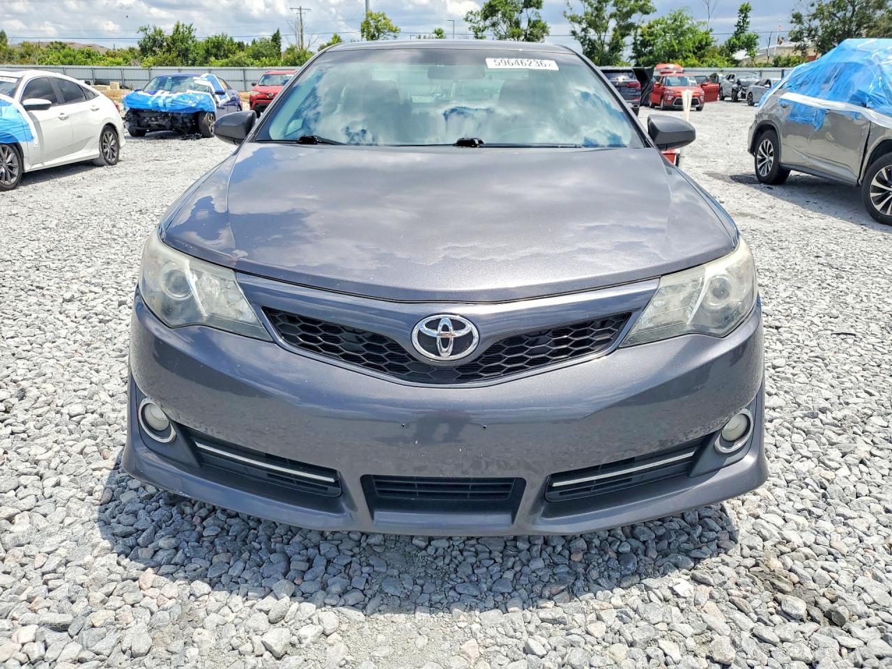 2013 Toyota Camry Se Gray vin: 4T1BF1FK5DU686021