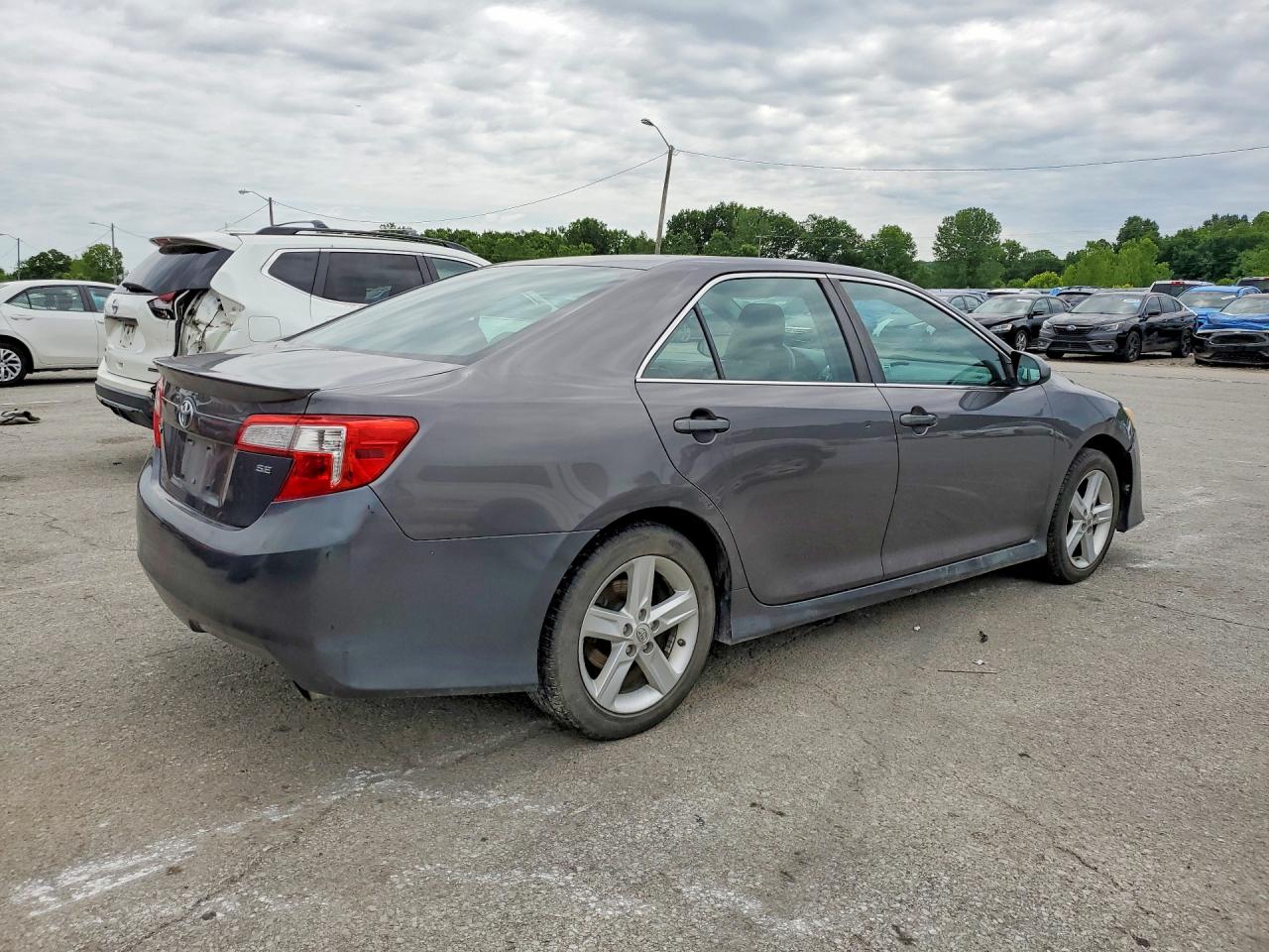 2013 Toyota Camry Se Gray vin: 4T1BF1FK5DU686312