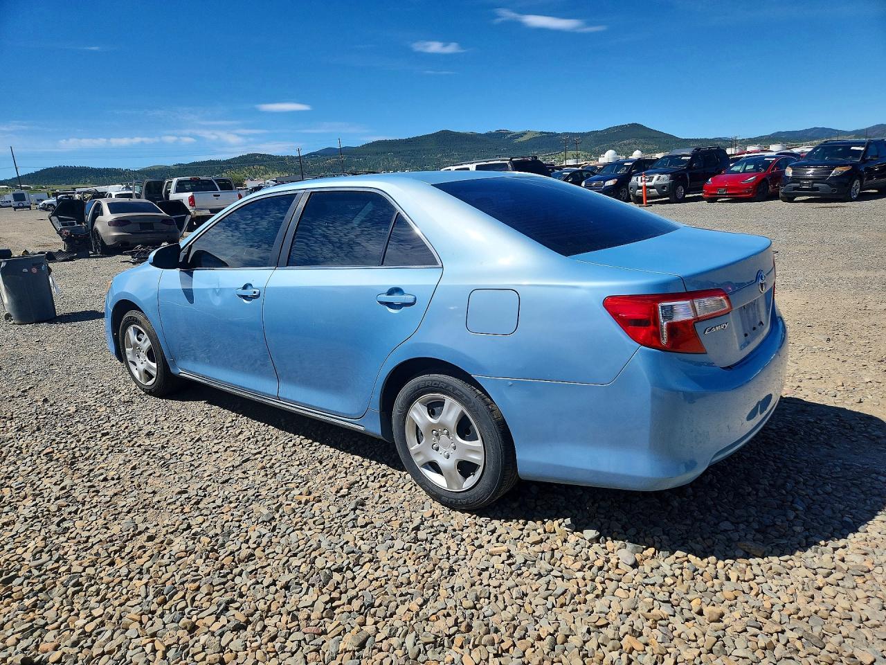 2013 Toyota Camry Le Blue vin: 4T1BF1FK5DU693552
