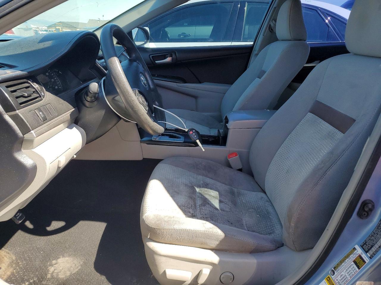 2013 Toyota Camry Le Blue vin: 4T1BF1FK5DU693552