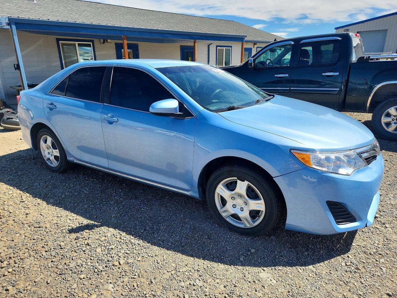 2013 Toyota Camry Le Blue vin: 4T1BF1FK5DU693552