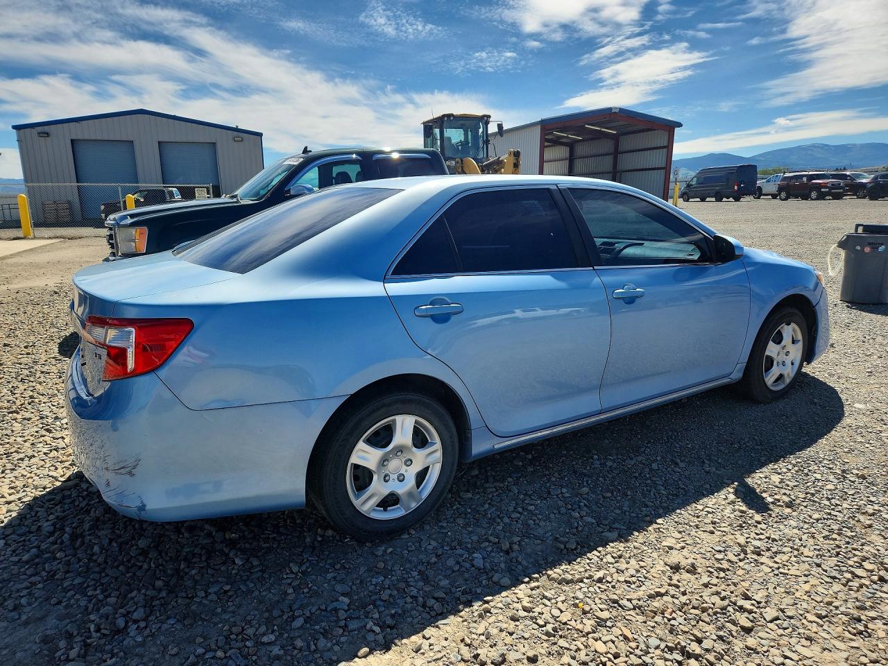 2013 Toyota Camry Le Blue vin: 4T1BF1FK5DU693552