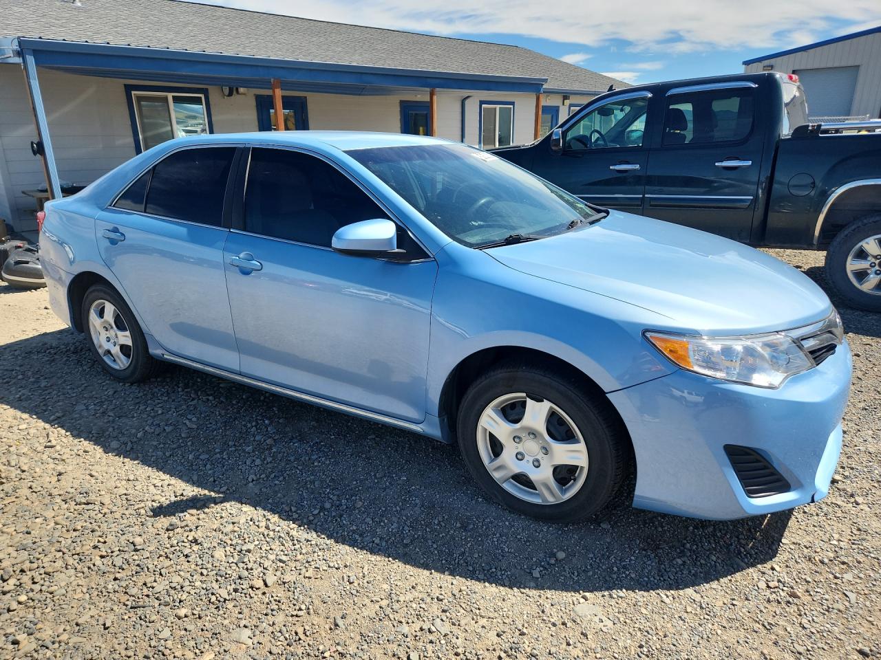 2013 Toyota Camry Le Blue vin: 4T1BF1FK5DU693552 Damage: Front Bumper/Cover, Broken, Replacement Required