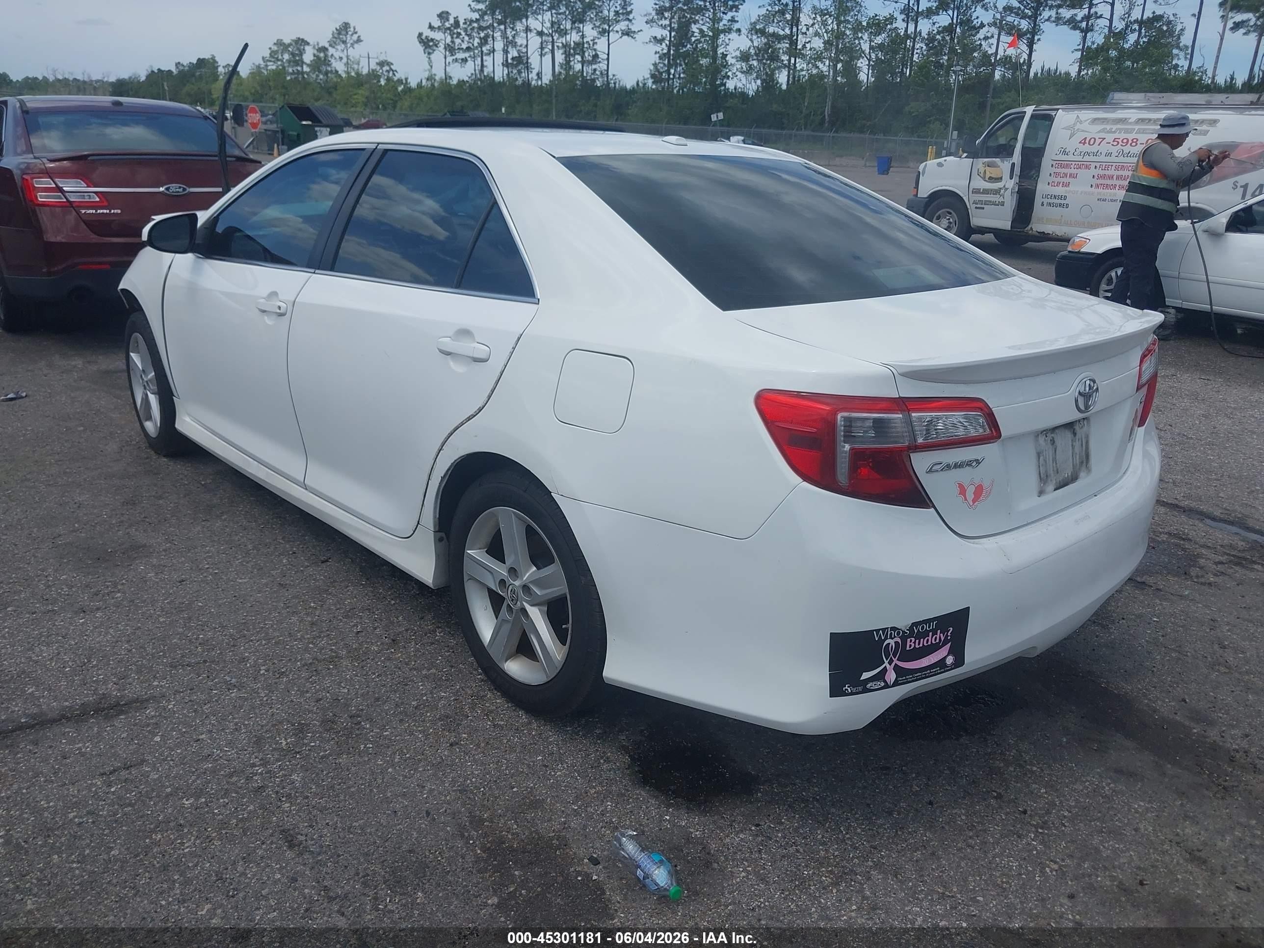 2014 Toyota Camry Se White vin: 4T1BF1FK5EU306547