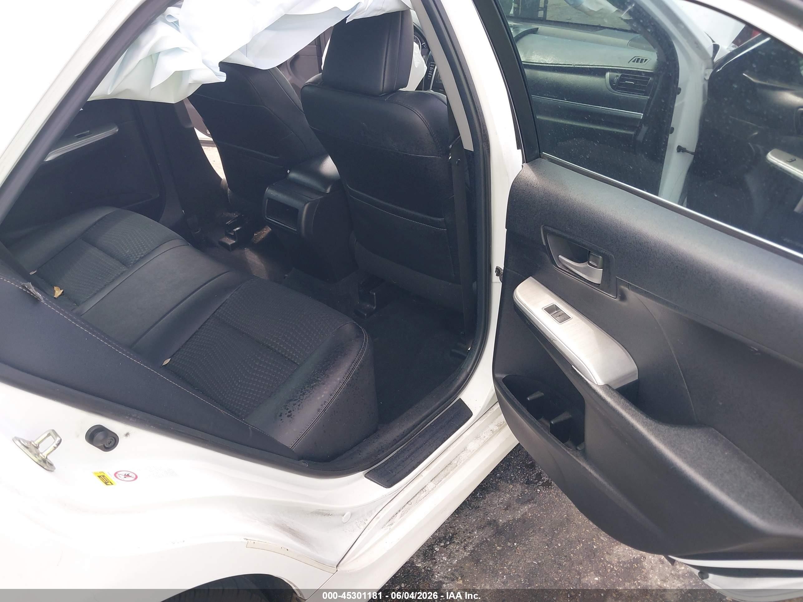2014 Toyota Camry Se White vin: 4T1BF1FK5EU306547