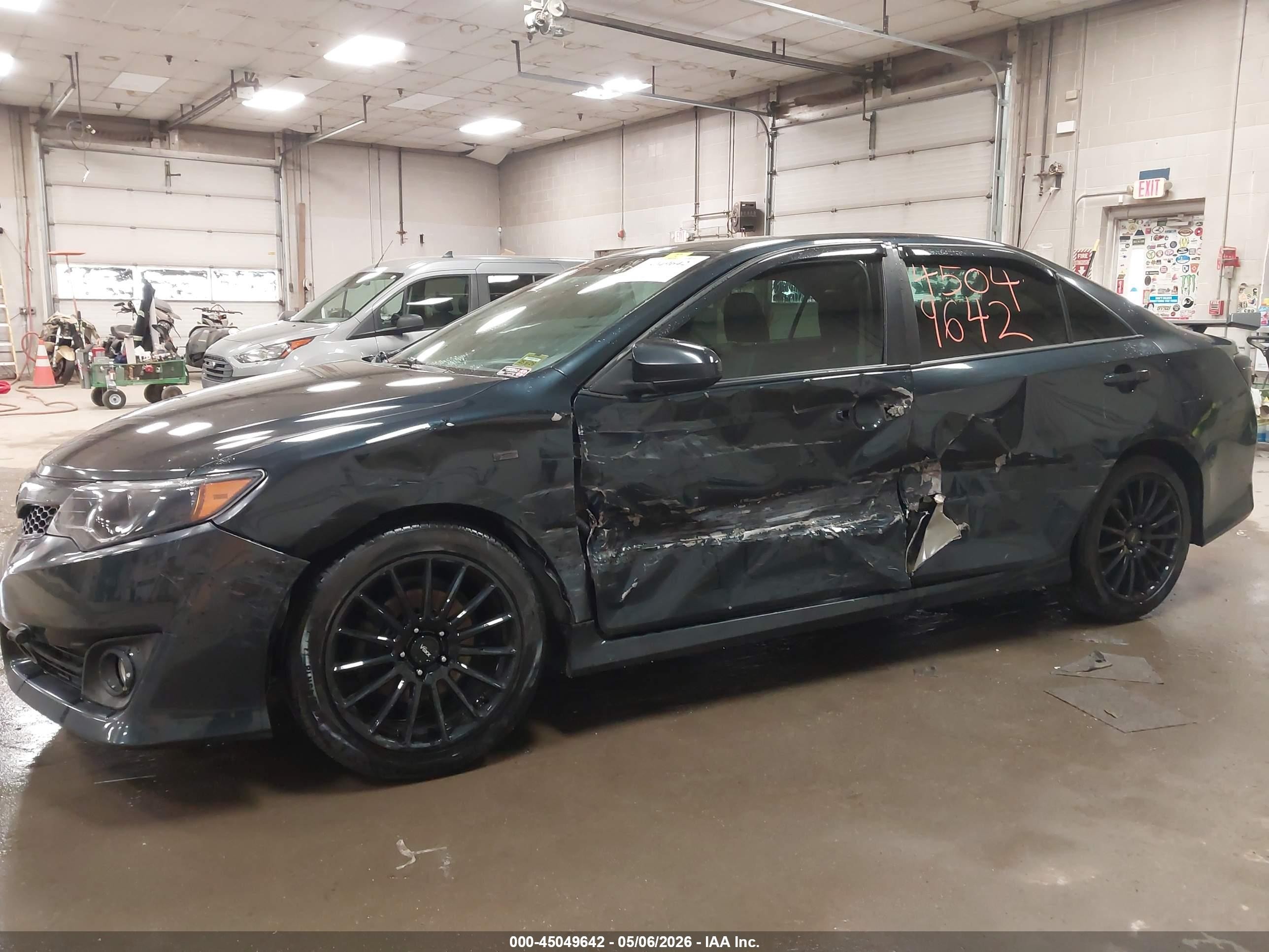2014 Toyota Camry Se Dark Blue vin: 4T1BF1FK5EU314227