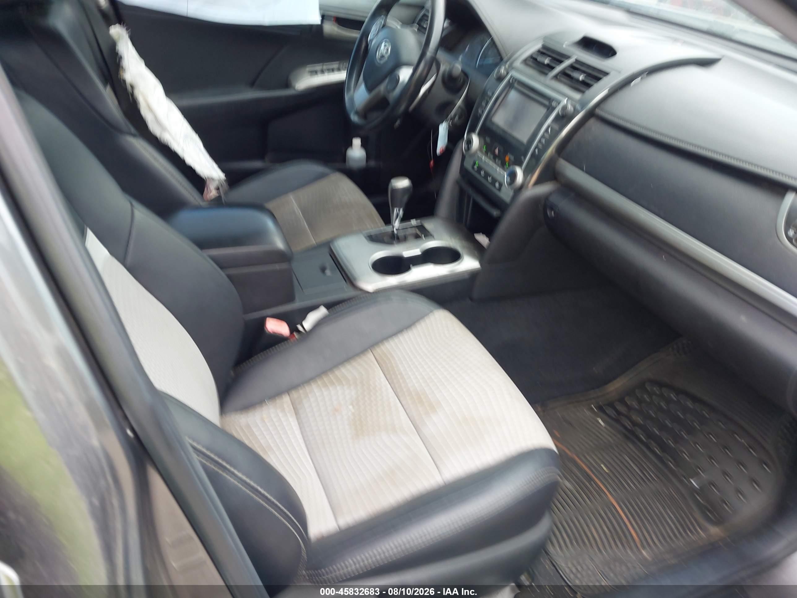 2014 Toyota Camry Se Gray vin: 4T1BF1FK5EU314728