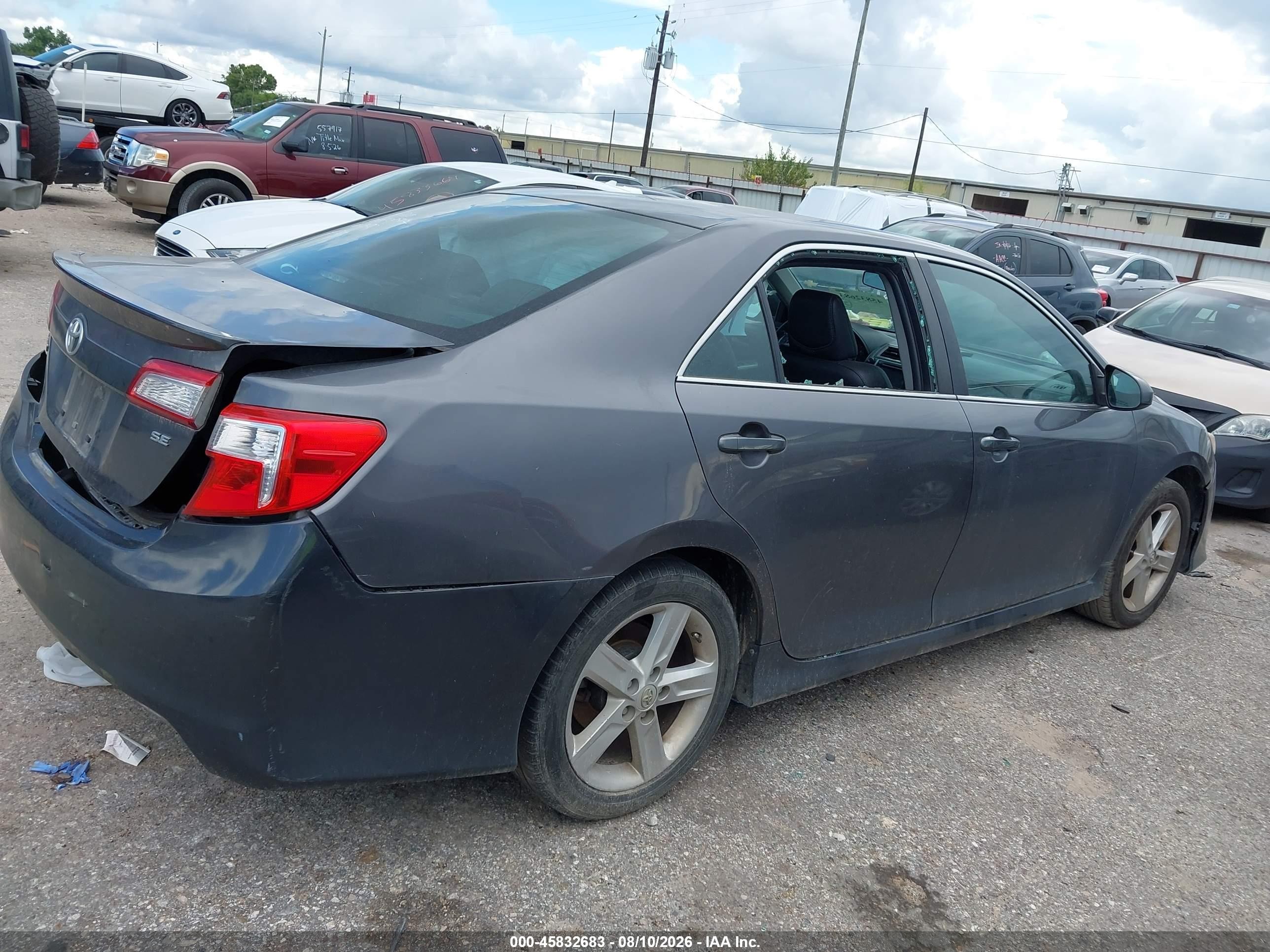 2014 Toyota Camry Se Gray vin: 4T1BF1FK5EU314728