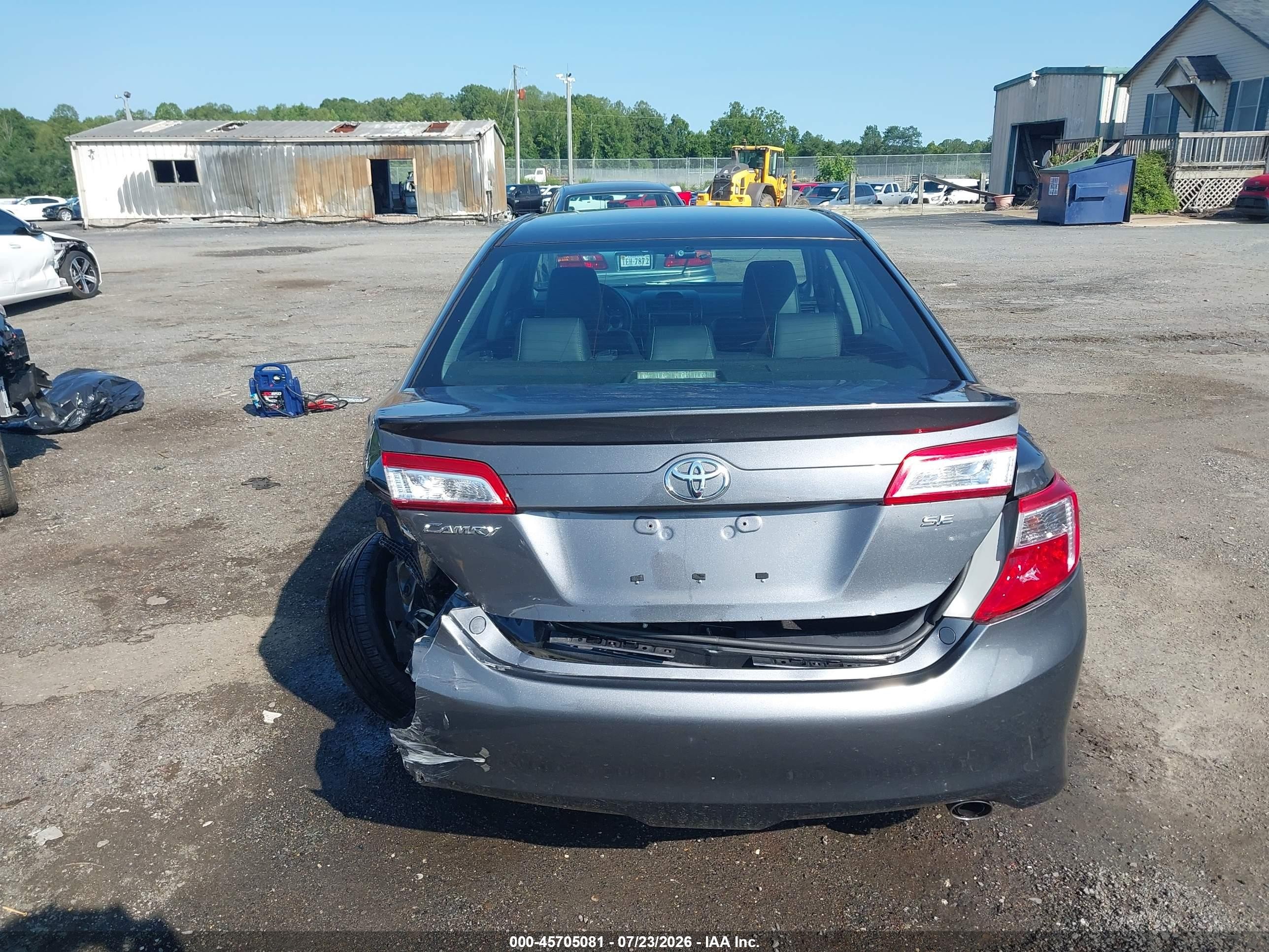 2014 Toyota Camry Se Серый vin: 4T1BF1FK5EU321100