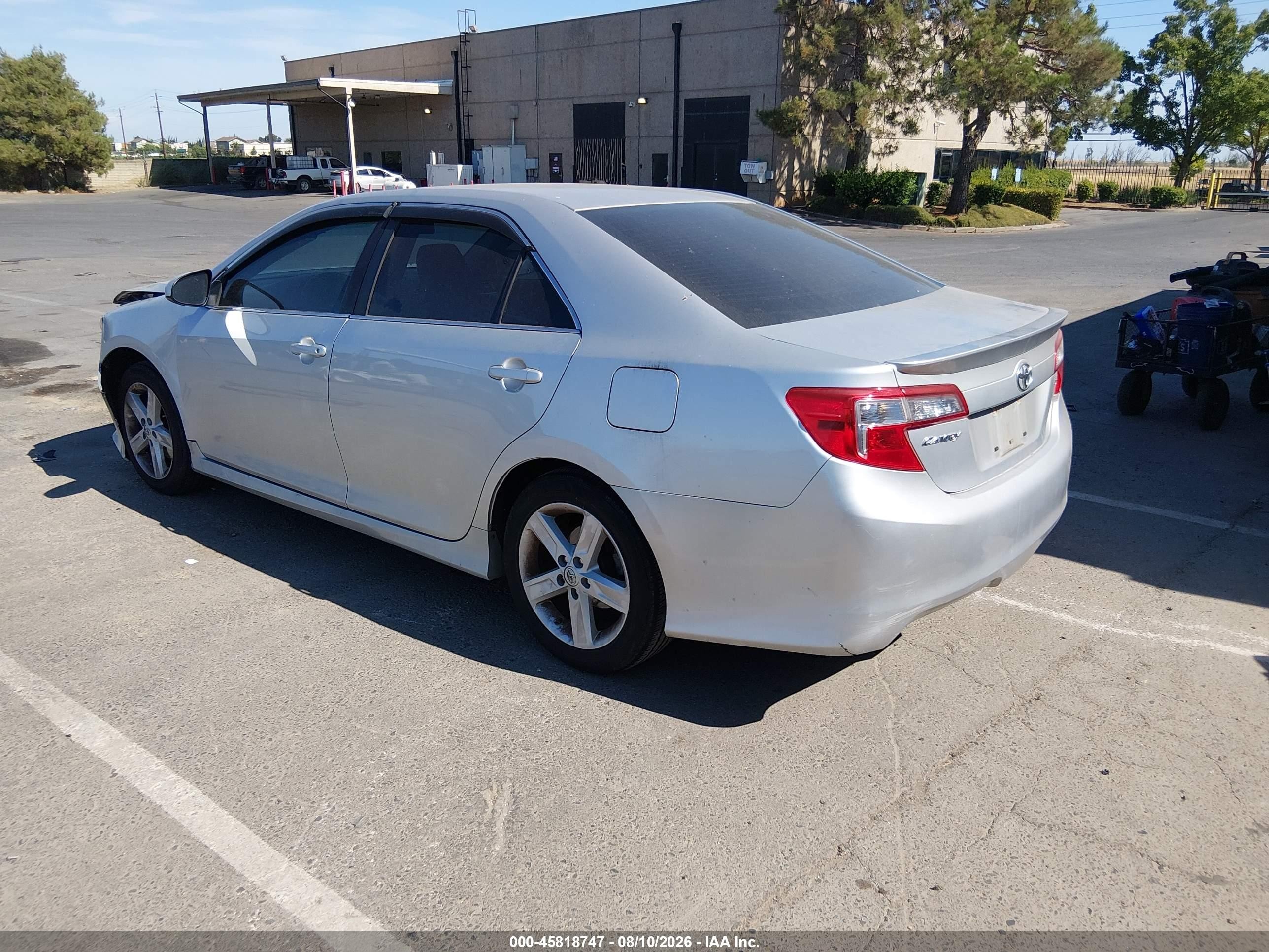 2014 Toyota Camry Se Silver vin: 4T1BF1FK5EU324515