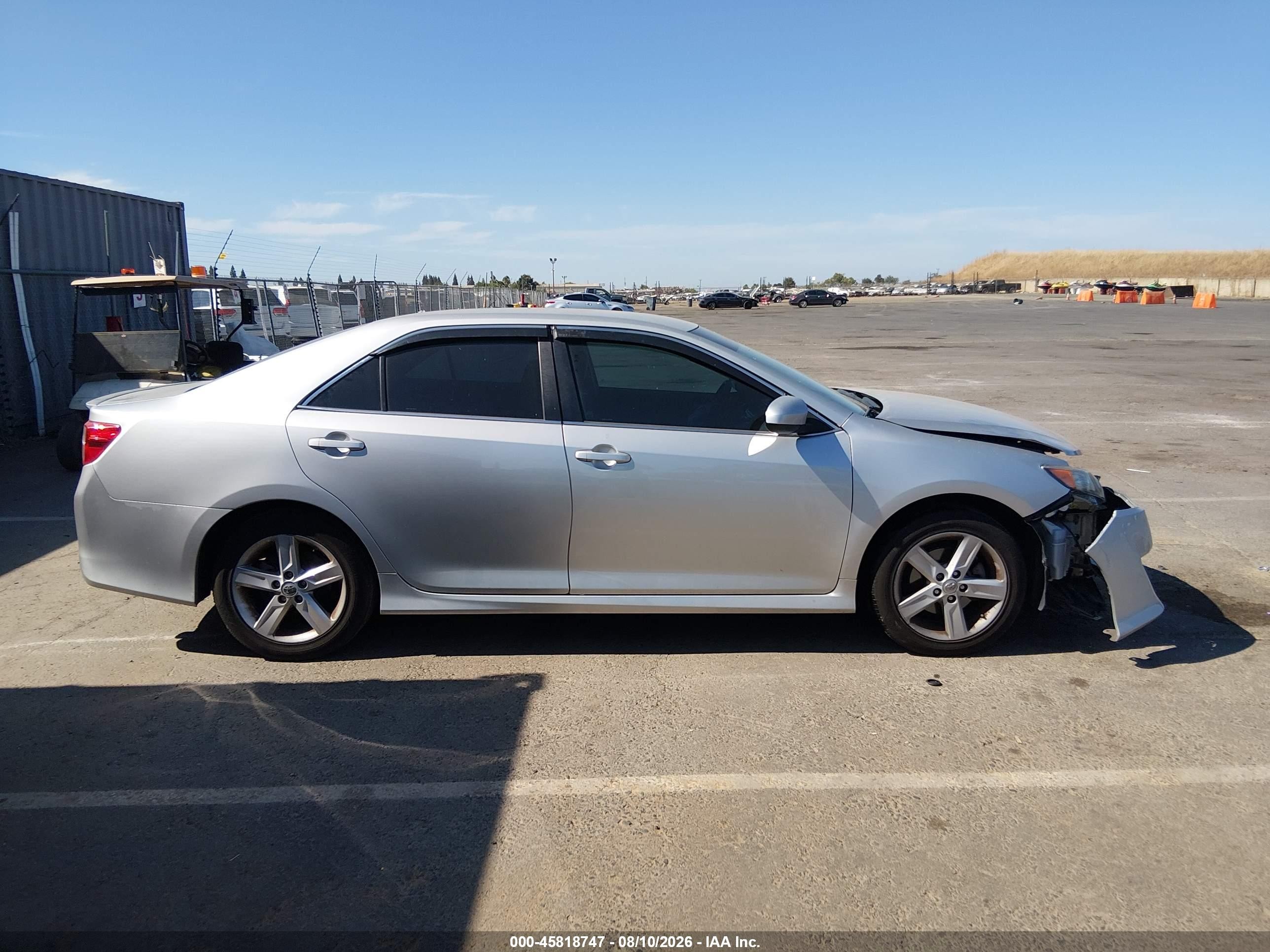 2014 Toyota Camry Se Silver vin: 4T1BF1FK5EU324515