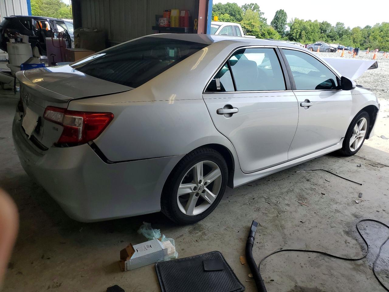 2014 Toyota Camry Se Silver vin: 4T1BF1FK5EU324644
