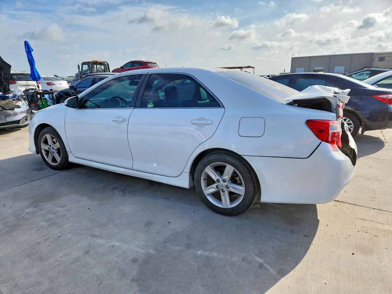 2014 Toyota Camry Se Белый vin: 4T1BF1FK5EU329570