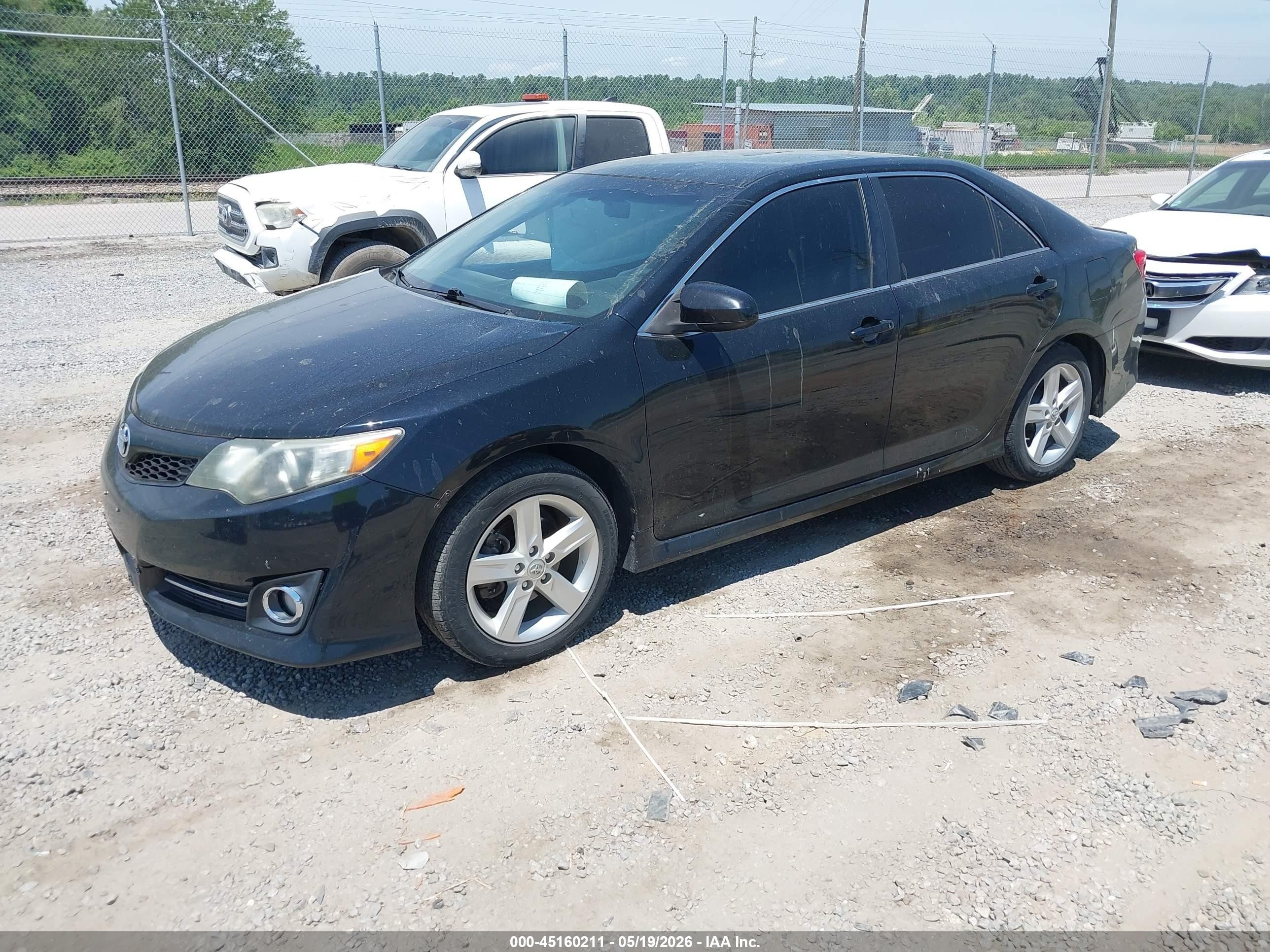 2014 Toyota Camry L/se/le/xle Черный vin: 4T1BF1FK5EU339547