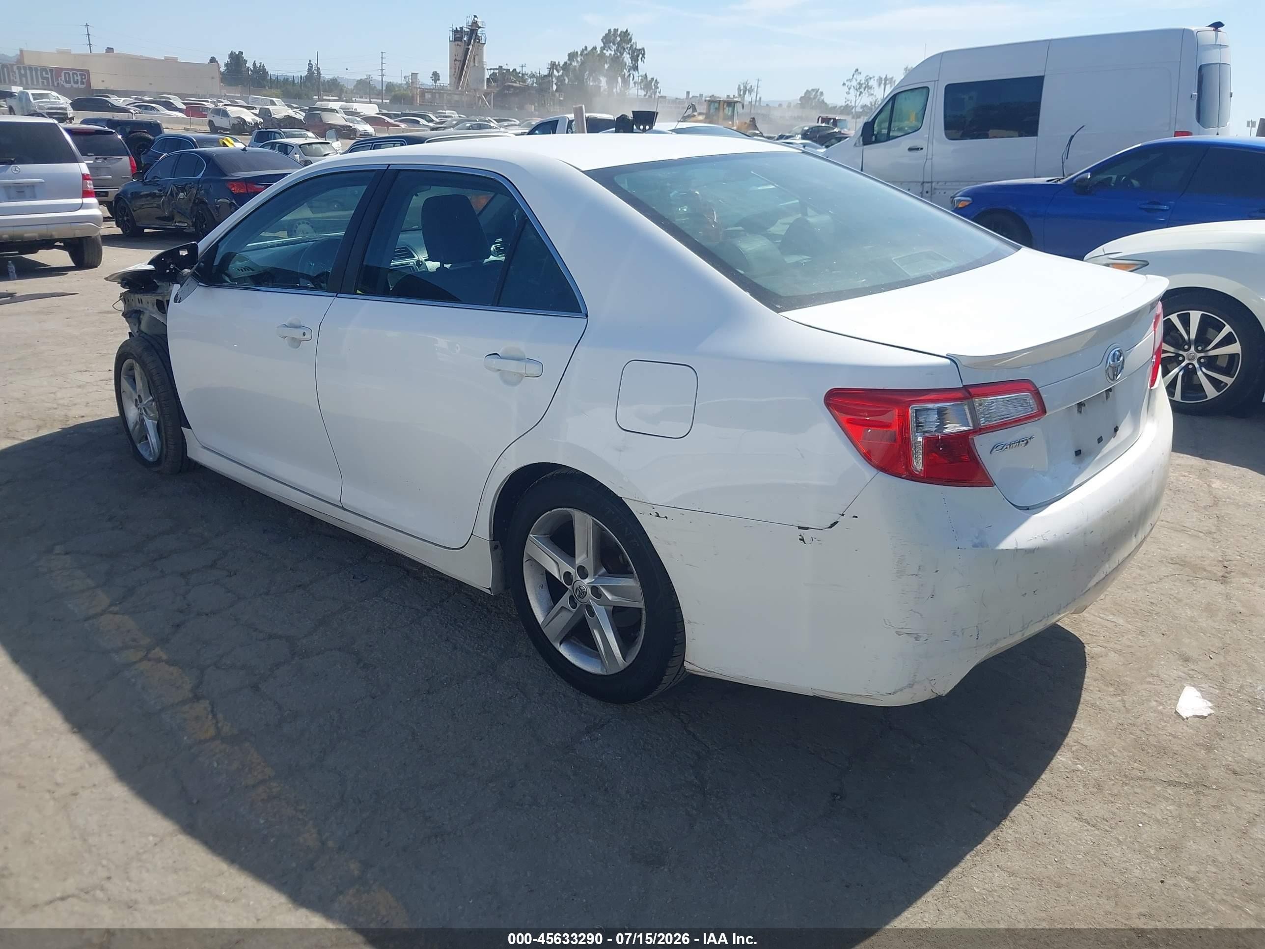 2014 Toyota Camry Se White vin: 4T1BF1FK5EU341315