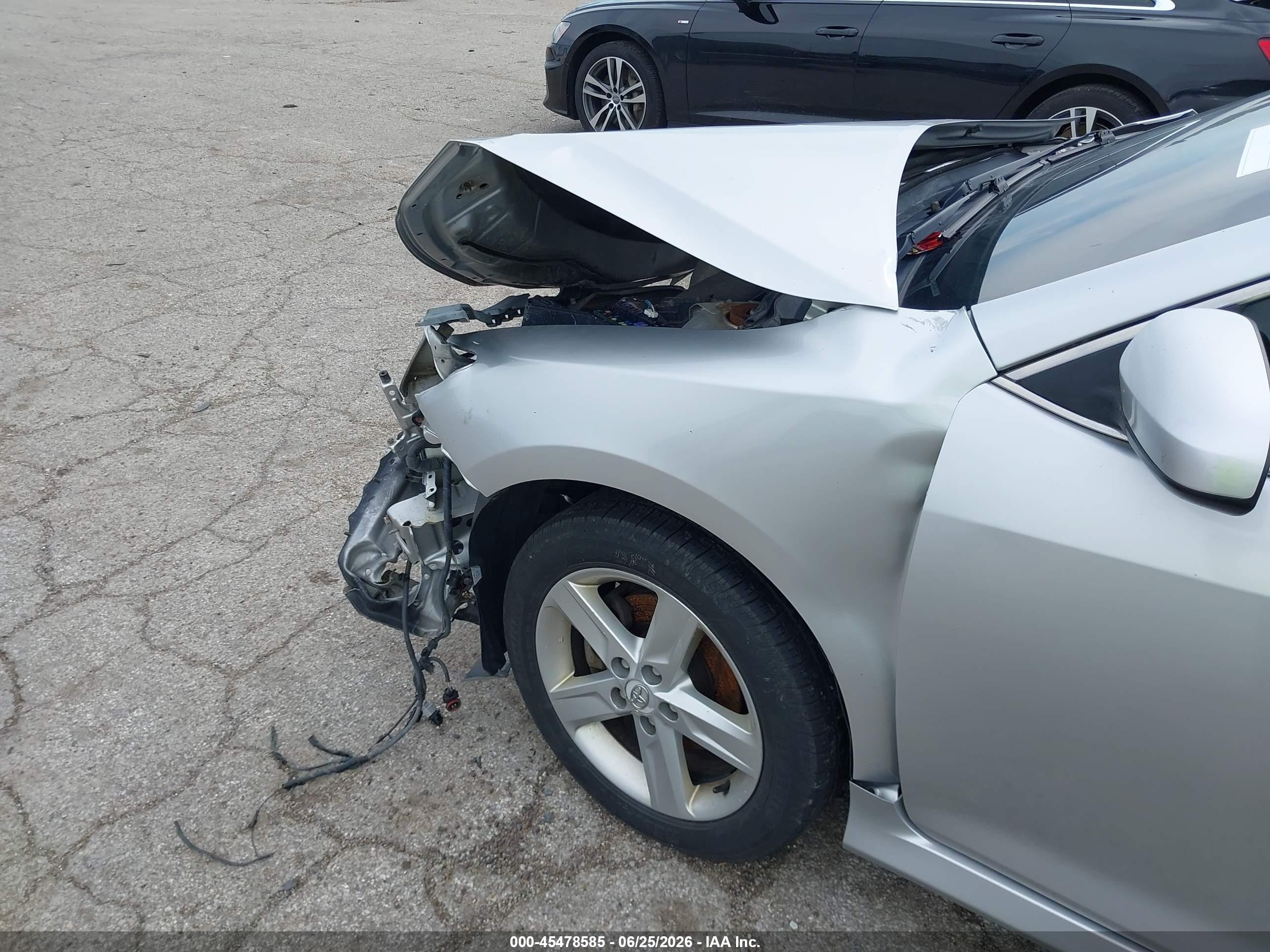 2014 Toyota Camry Se Silver vin: 4T1BF1FK5EU342867