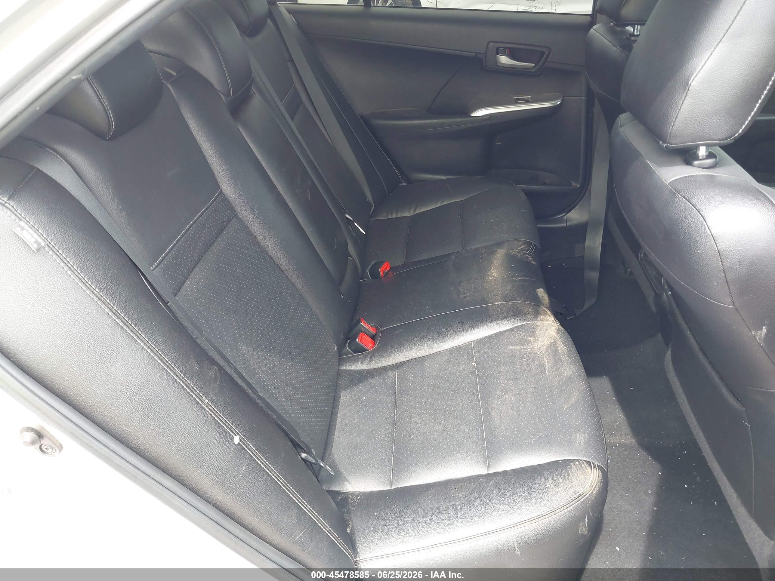 2014 Toyota Camry Se Silver vin: 4T1BF1FK5EU342867