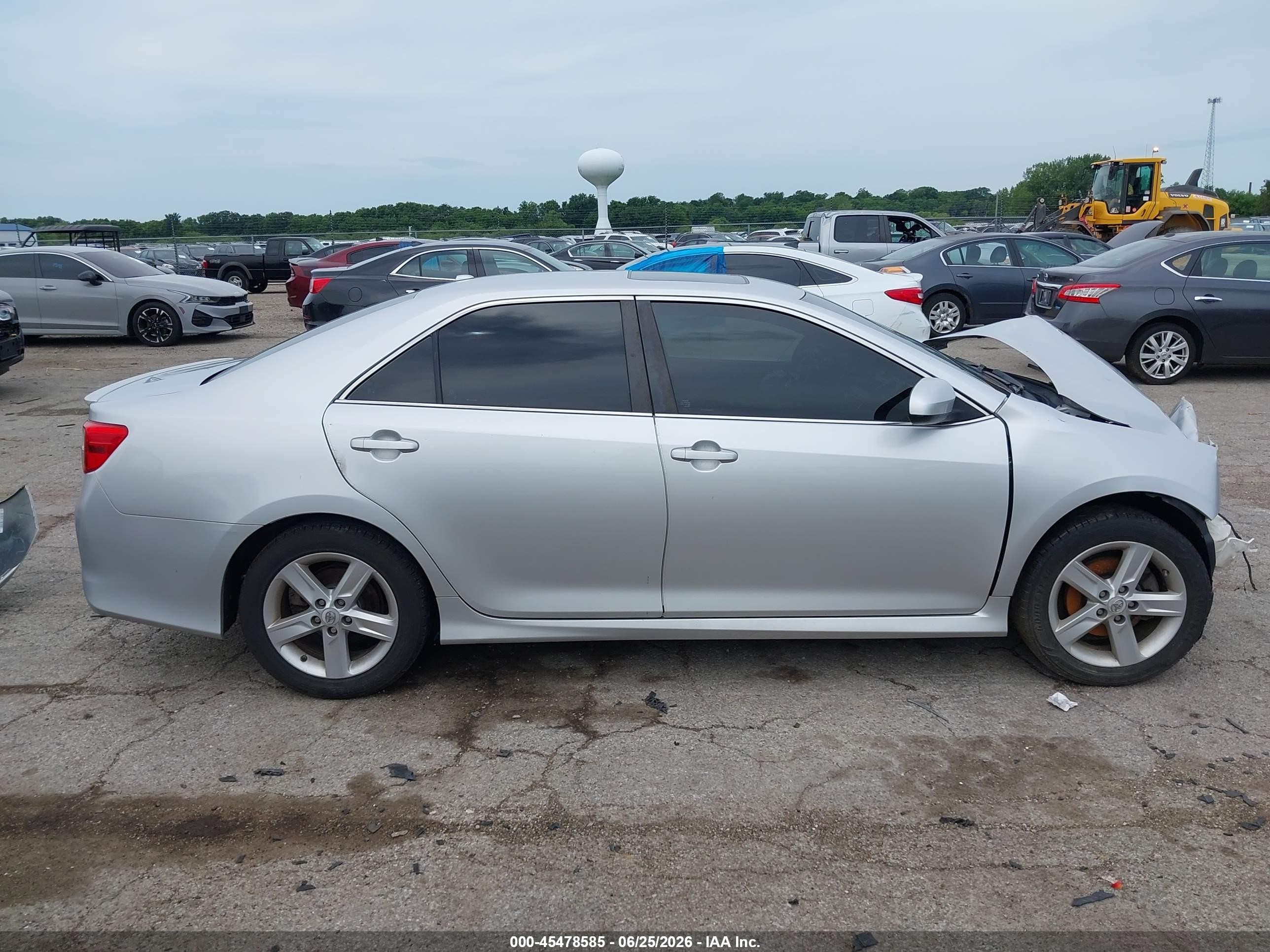 2014 Toyota Camry Se Silver vin: 4T1BF1FK5EU342867