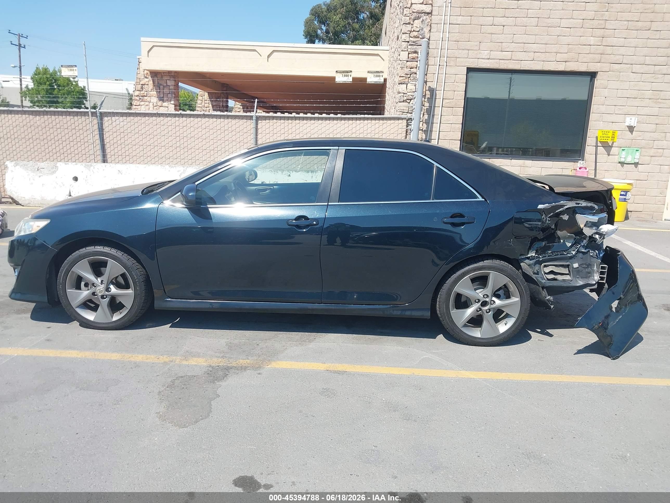 2014 Toyota Camry Se Sport Black vin: 4T1BF1FK5EU348443