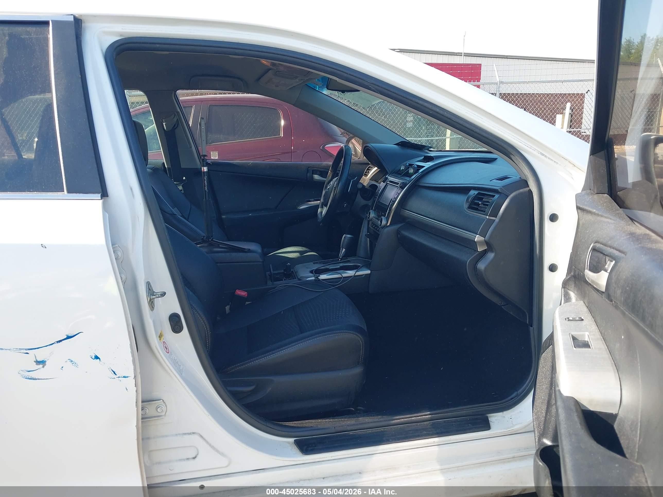 2014 Toyota Camry Se White vin: 4T1BF1FK5EU353996