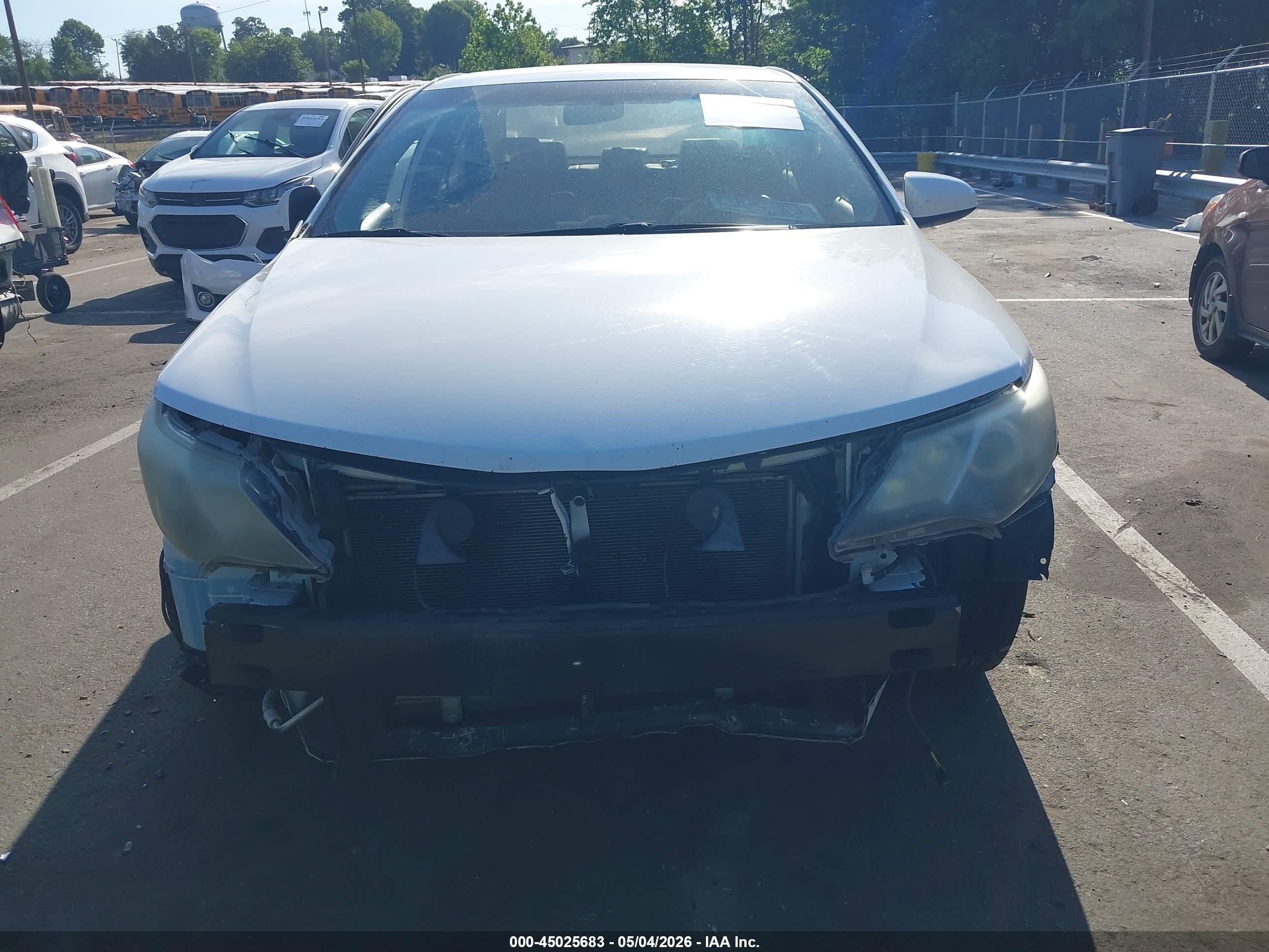 2014 Toyota Camry Se White vin: 4T1BF1FK5EU353996