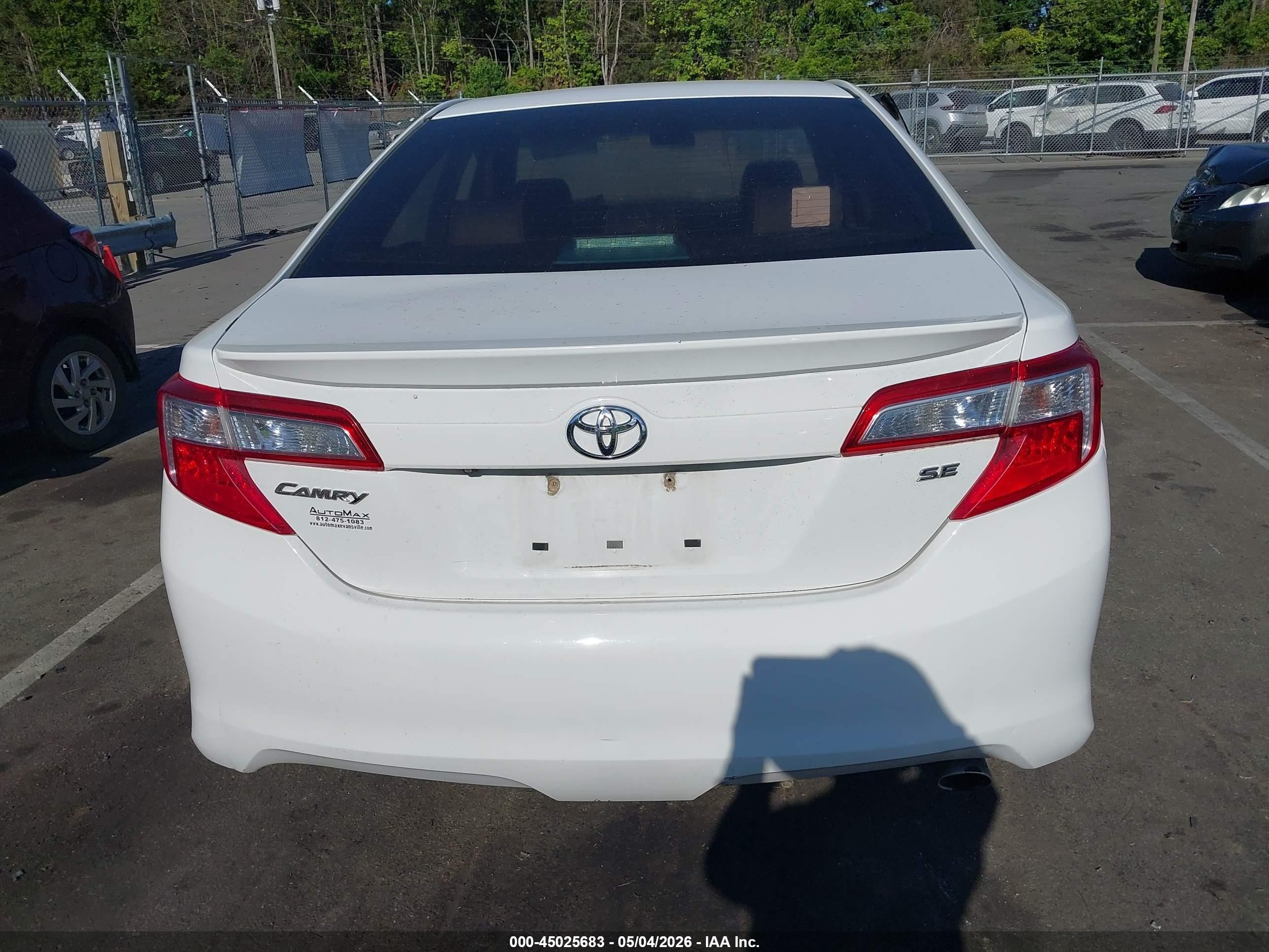 2014 Toyota Camry Se White vin: 4T1BF1FK5EU353996