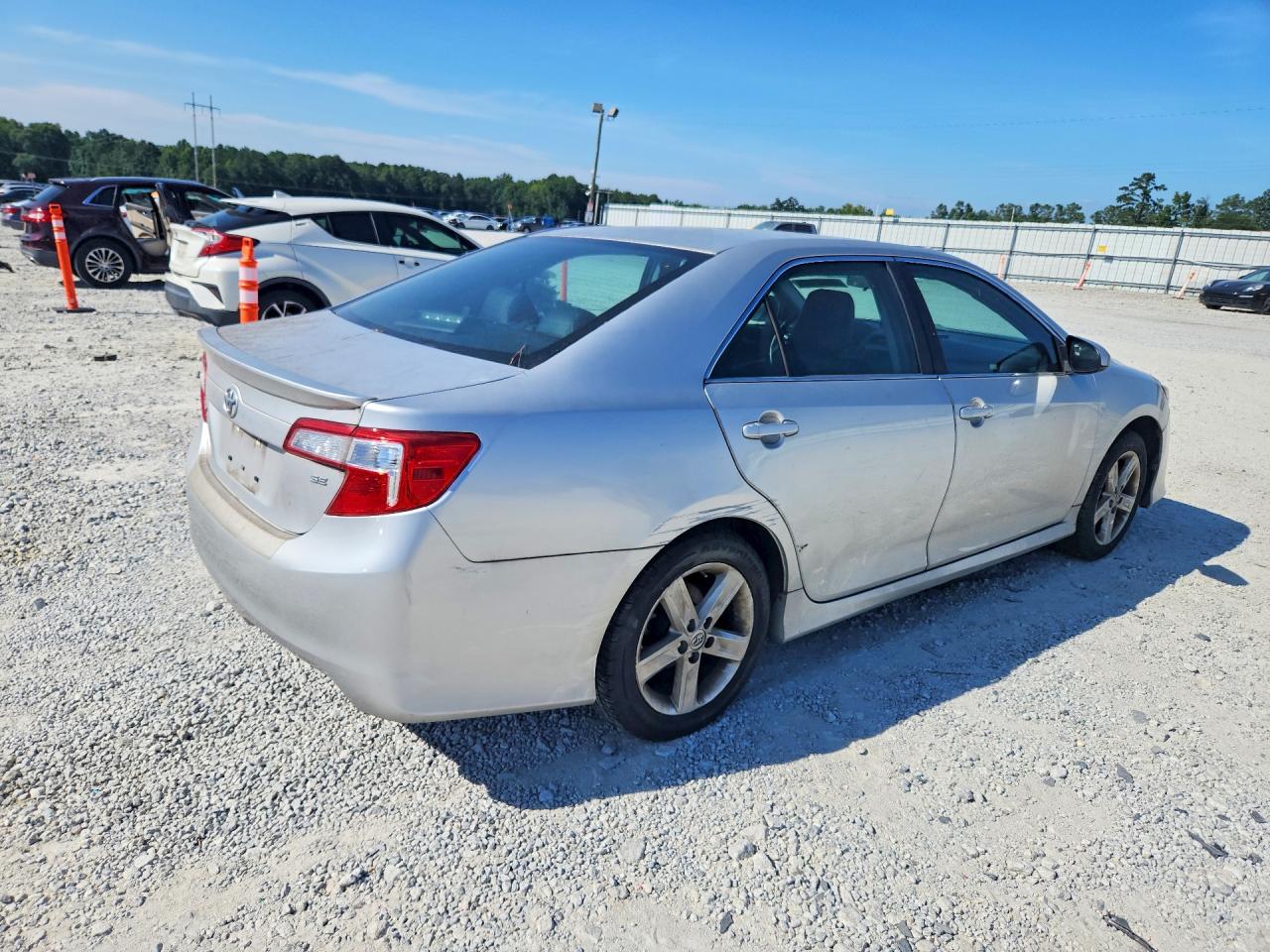 2014 Toyota Camry Se Silver vin: 4T1BF1FK5EU360107
