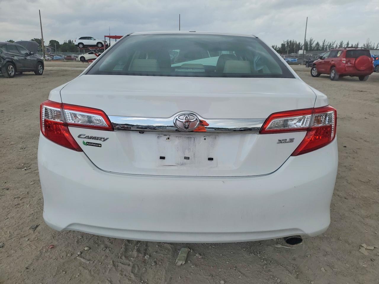 2014 Toyota Camry Xle White vin: 4T1BF1FK5EU371799