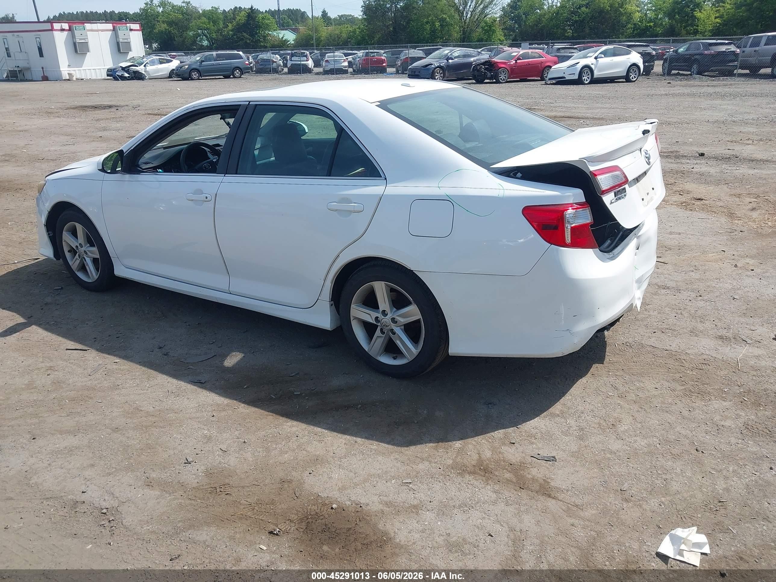 2014 Toyota Camry Se Белый vin: 4T1BF1FK5EU377800