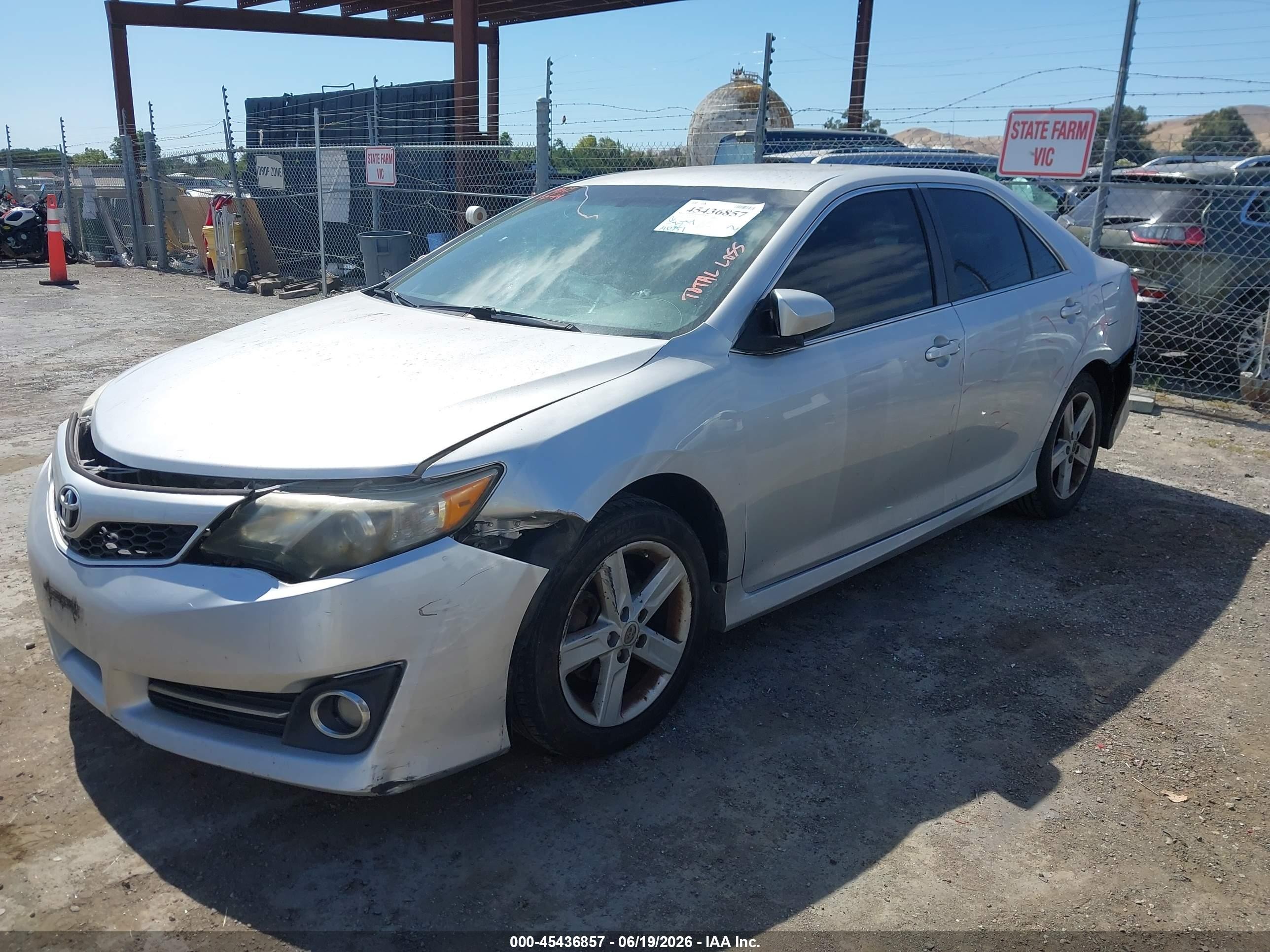 2014 Toyota Camry Se Gray vin: 4T1BF1FK5EU381278