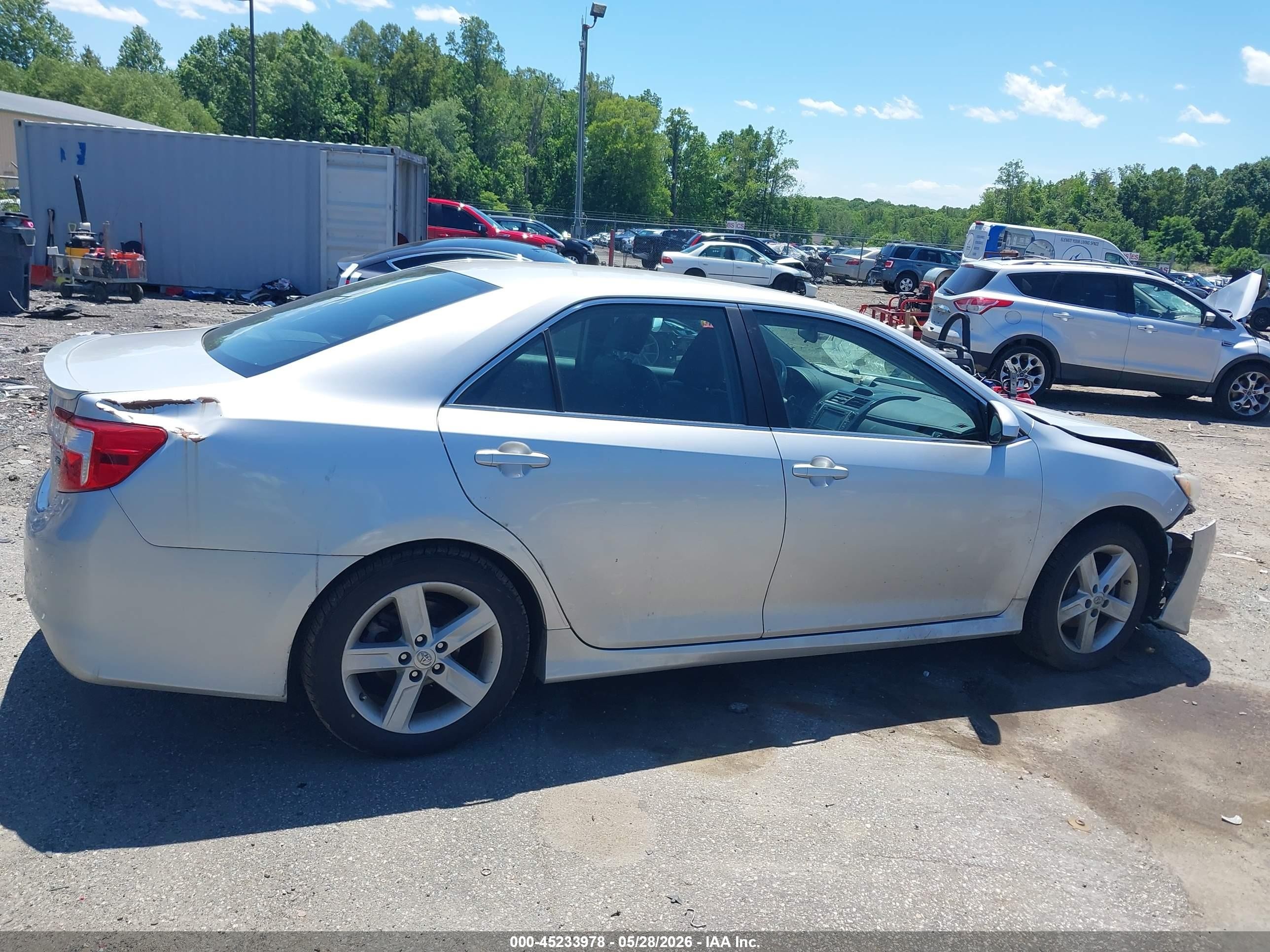 2014 Toyota Camry Se Серебряный vin: 4T1BF1FK5EU385914