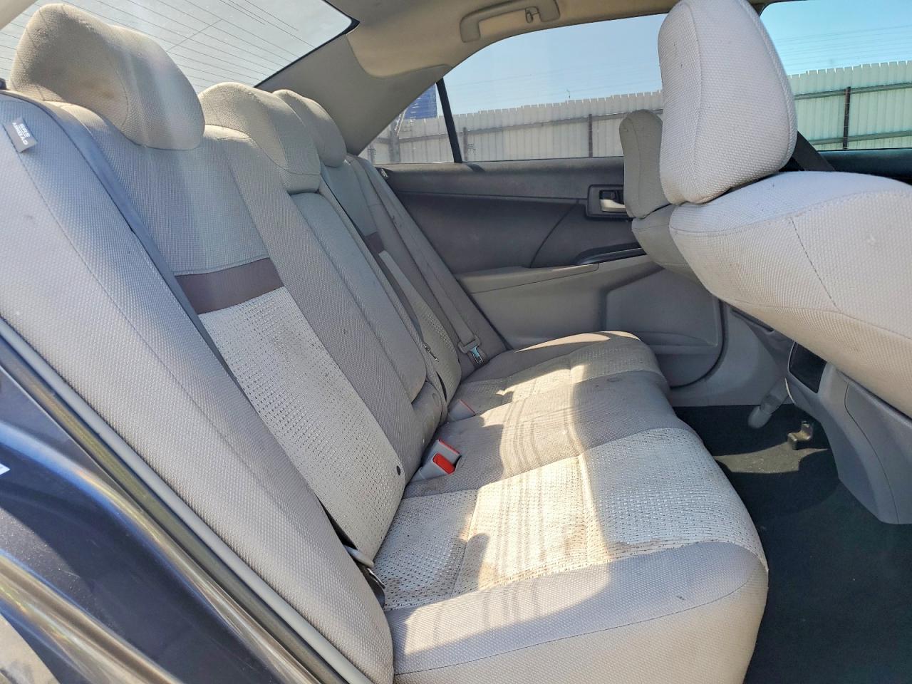 2014 Toyota Camry Le Gray vin: 4T1BF1FK5EU392233