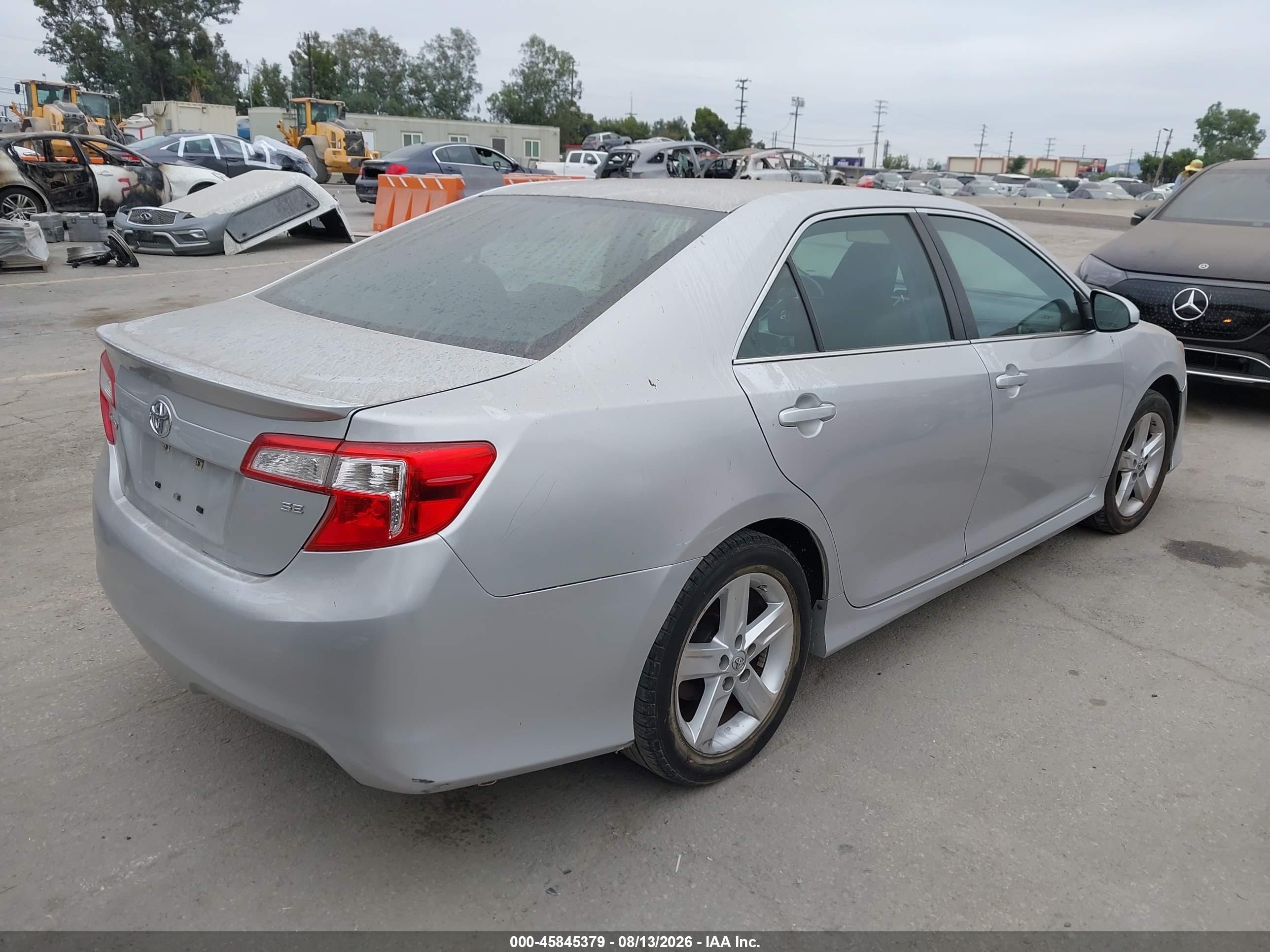 2014 Toyota Camry Se Silver vin: 4T1BF1FK5EU394547