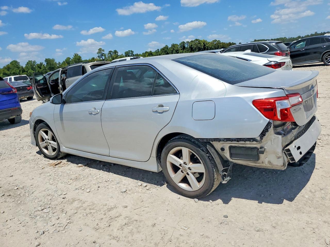 2014 Toyota Camry Se Silver vin: 4T1BF1FK5EU396542