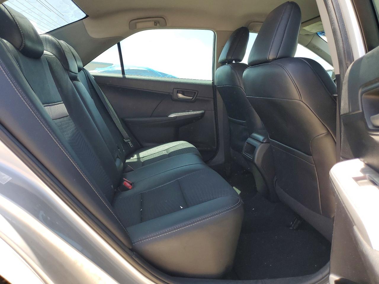 2014 Toyota Camry Se Silver vin: 4T1BF1FK5EU396542