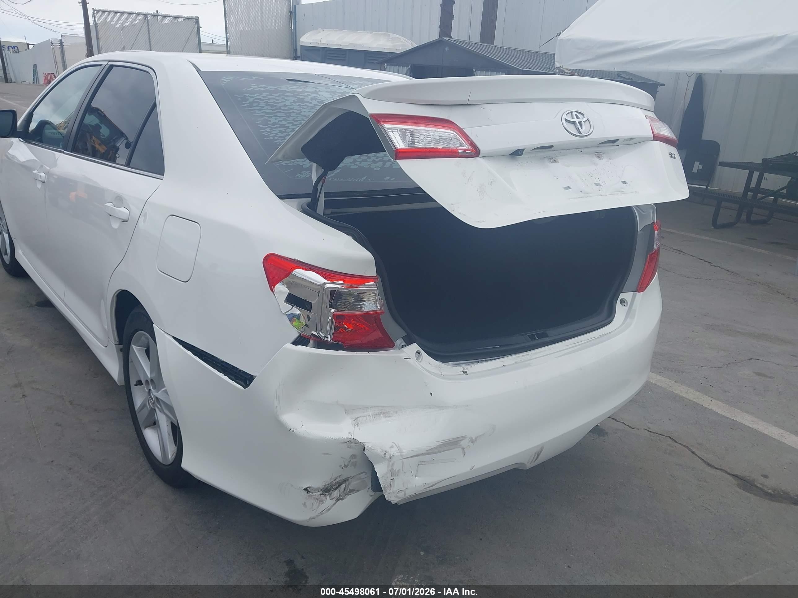 2014 Toyota Camry Se Белый vin: 4T1BF1FK5EU399165