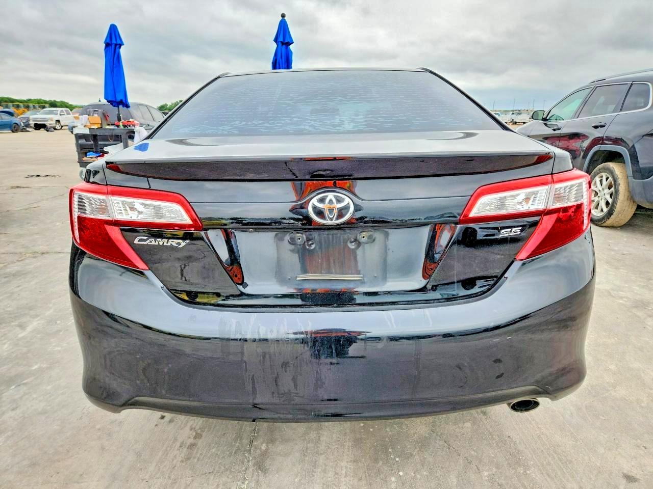 2014 Toyota Camry Se Black vin: 4T1BF1FK5EU399473