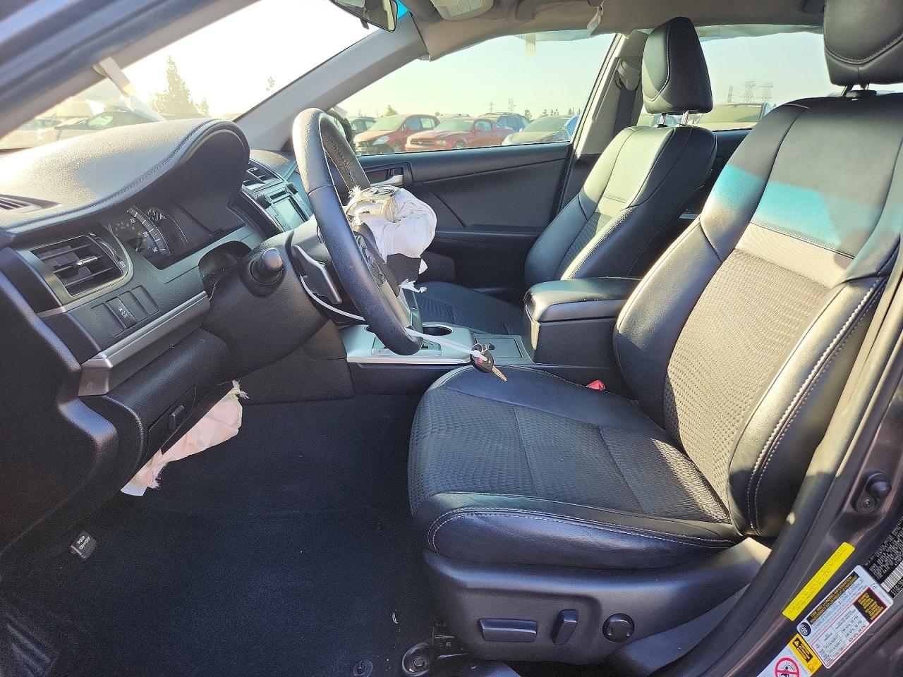 2014 Toyota Camry Se Gray vin: 4T1BF1FK5EU400329